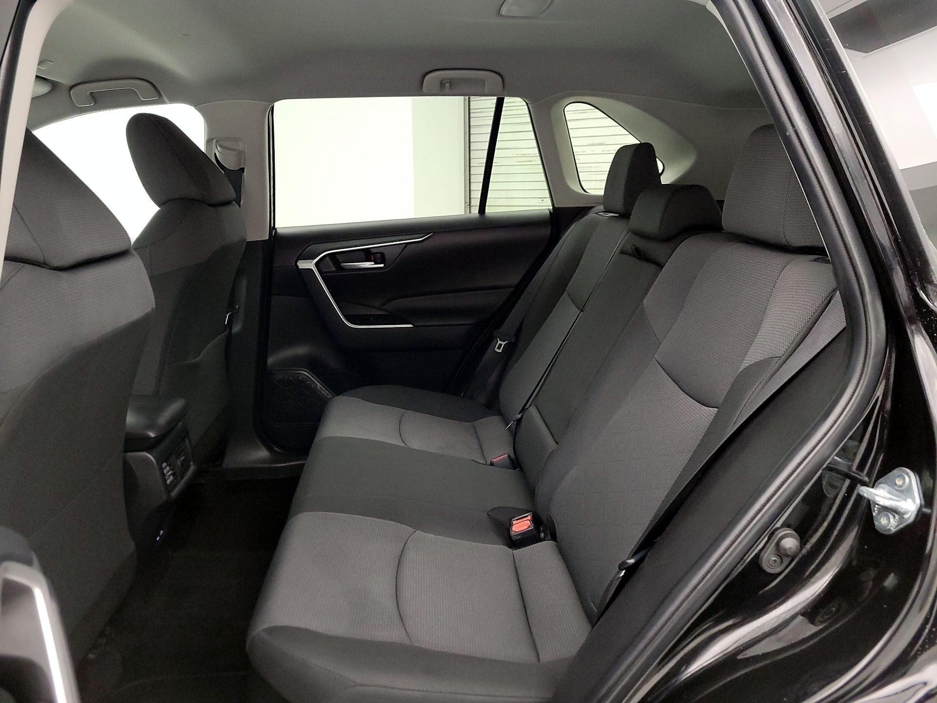 Thumbnail: 2025 Toyota RAV4 - 19