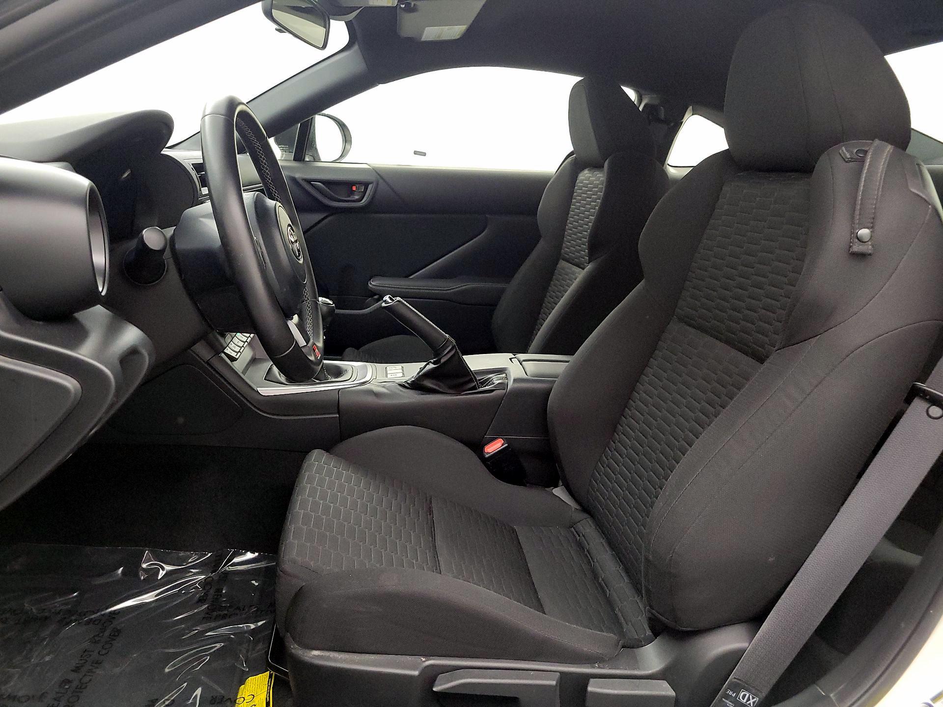 Thumbnail: 2024 Toyota GR86 - 11