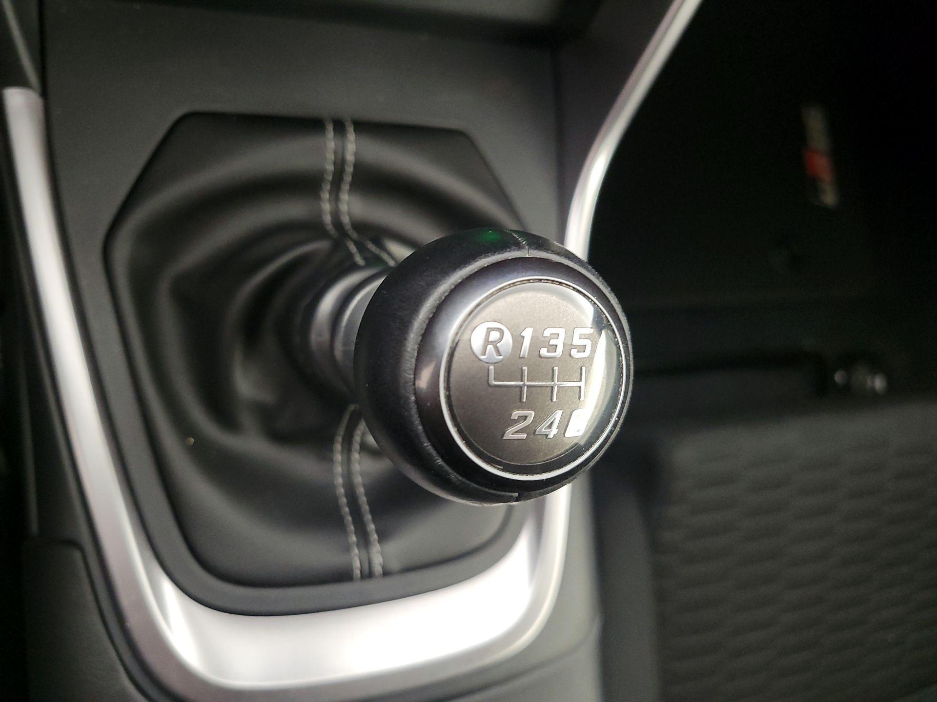 Thumbnail: 2024 Toyota GR86 - 17