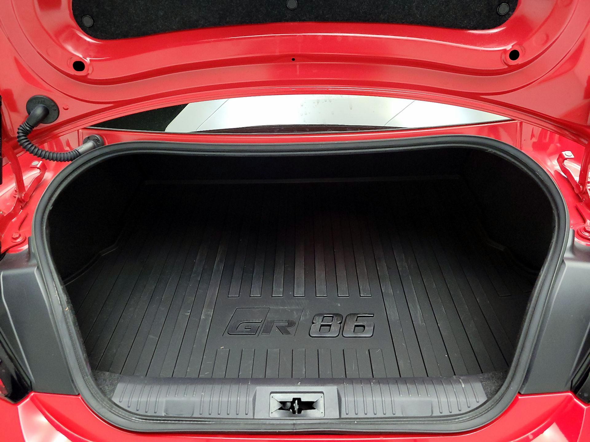 Thumbnail: 2025 Toyota GR86 - 19