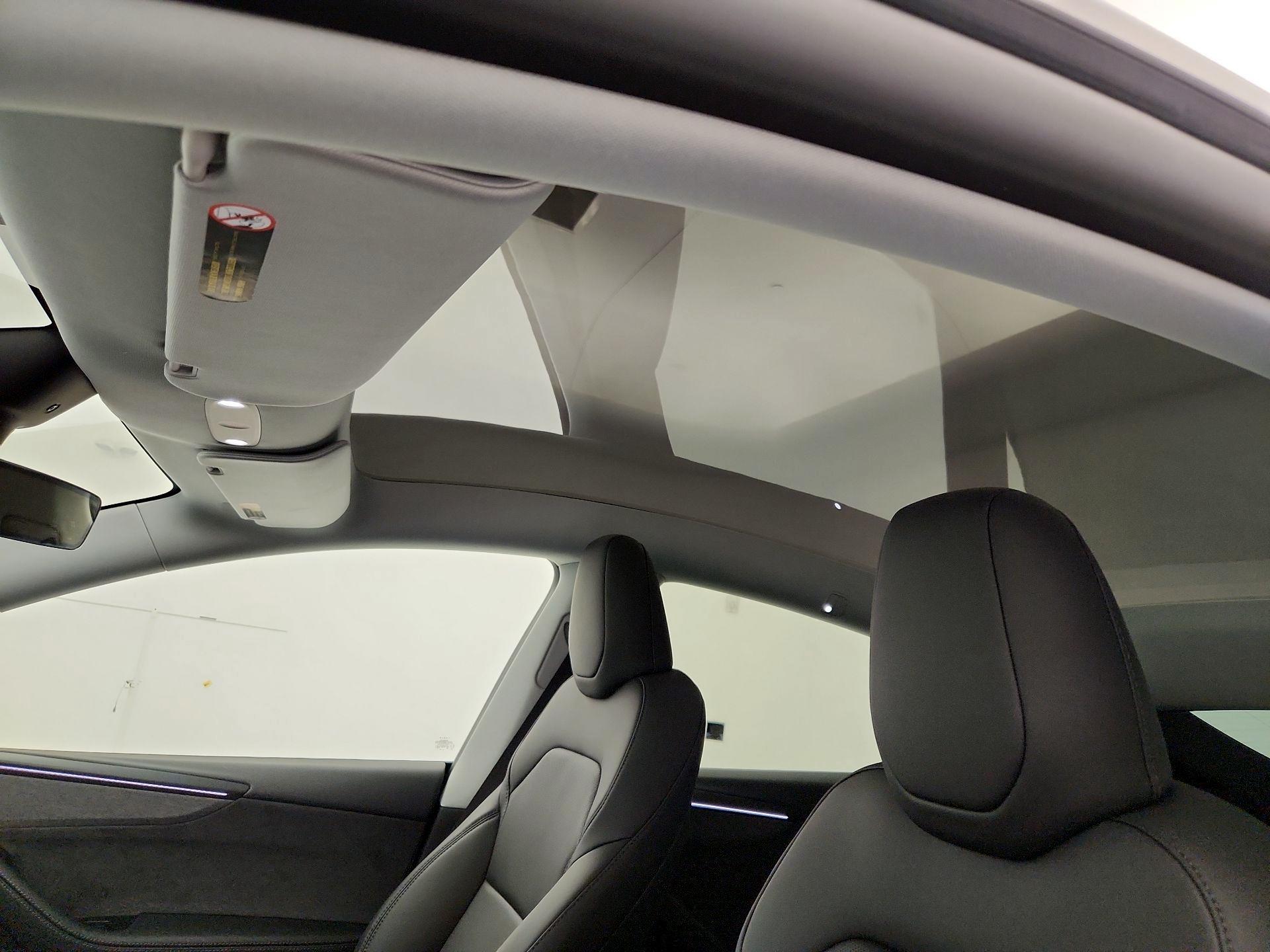 Thumbnail: 2026 Tesla Model Y - 19