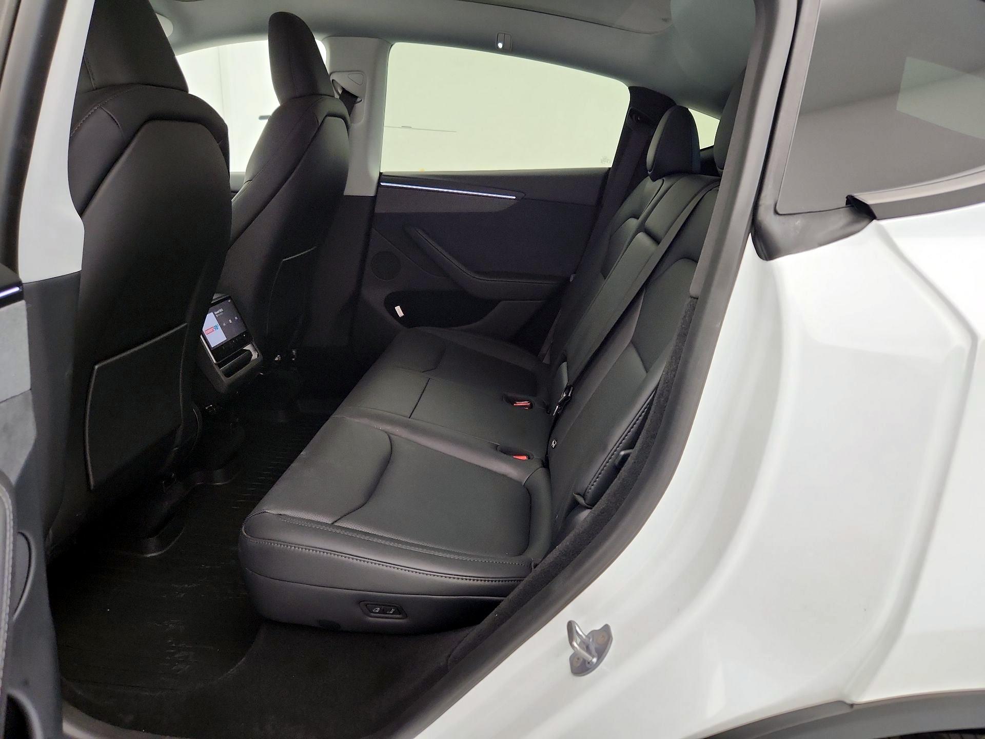 Thumbnail: 2026 Tesla Model Y - 20