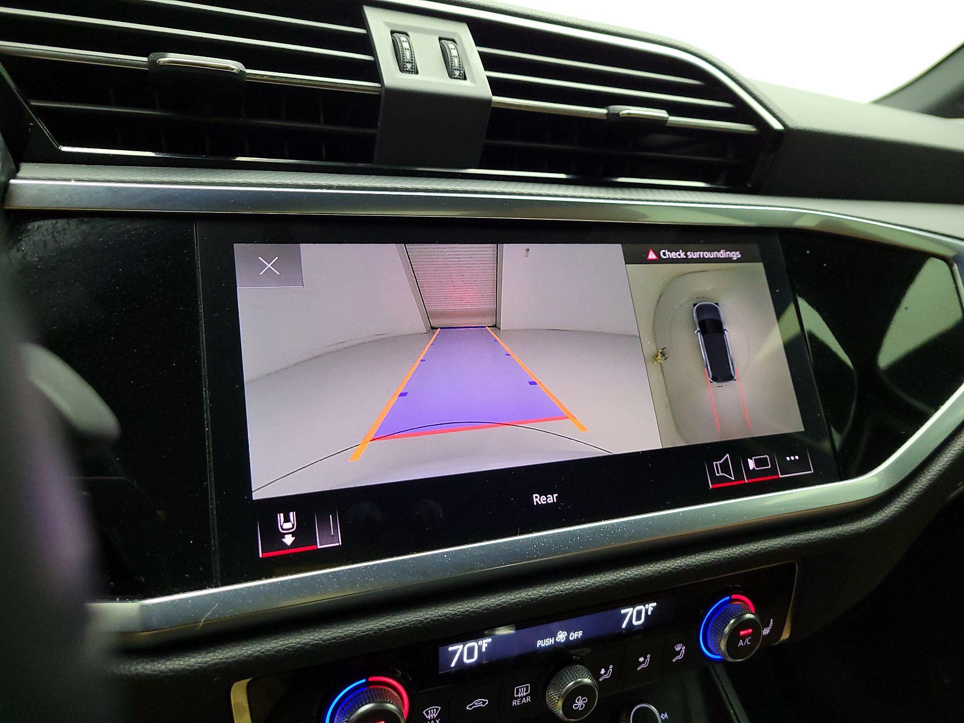 Thumbnail: 2024 Audi Q3 - 14