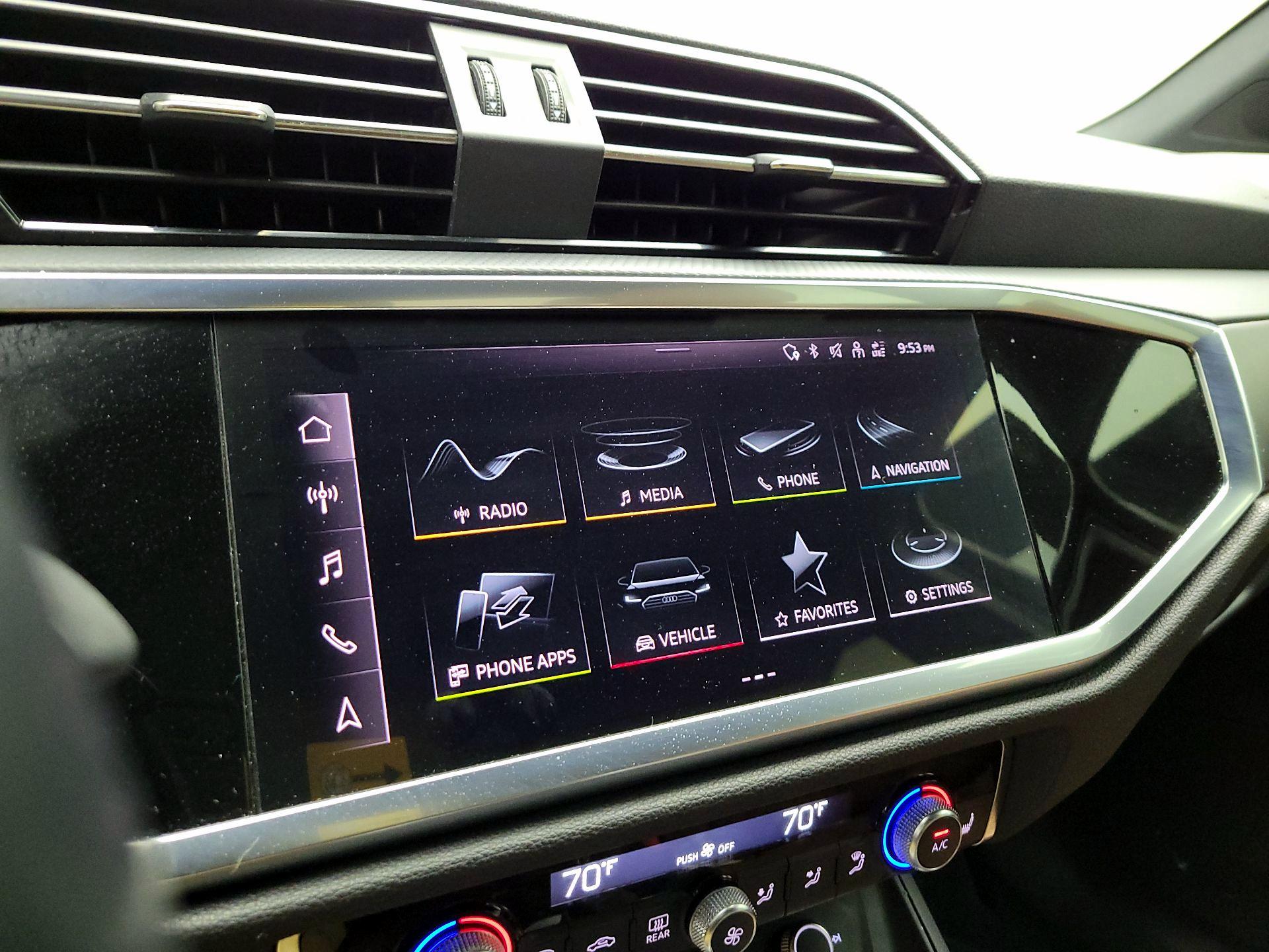 Thumbnail: 2024 Audi Q3 - 15