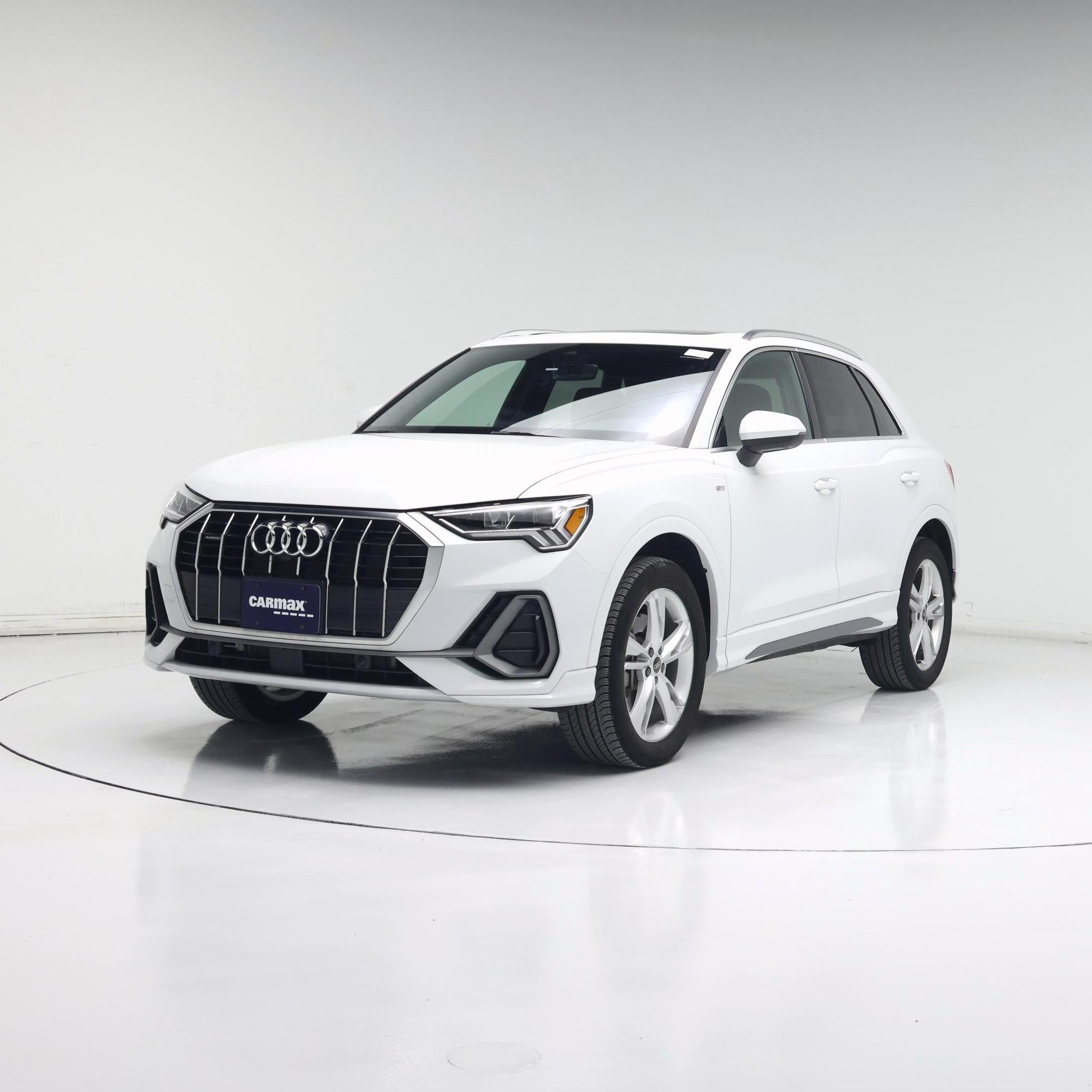 Thumbnail: 2024 Audi Q3 - 4