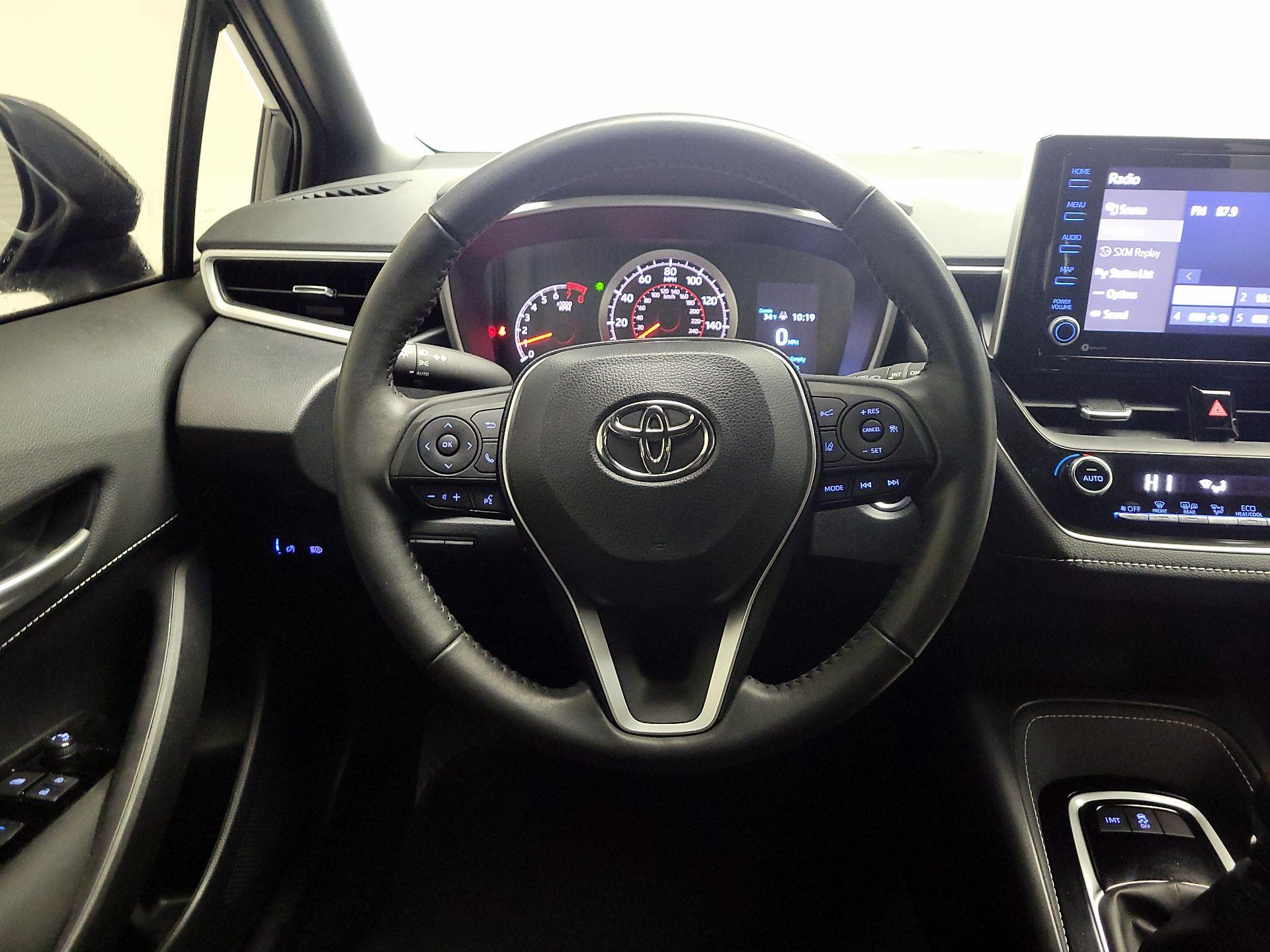 Thumbnail: 2022 Toyota Corolla - 10