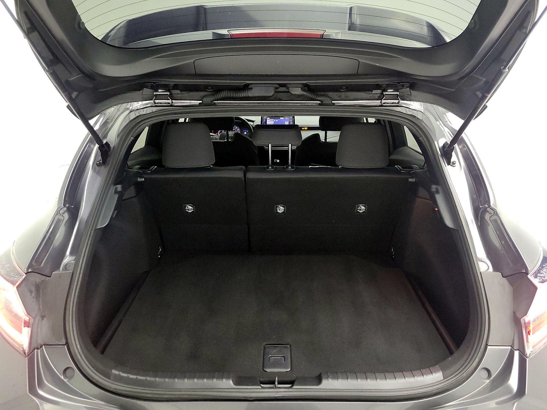 Thumbnail: 2022 Toyota Corolla - 18