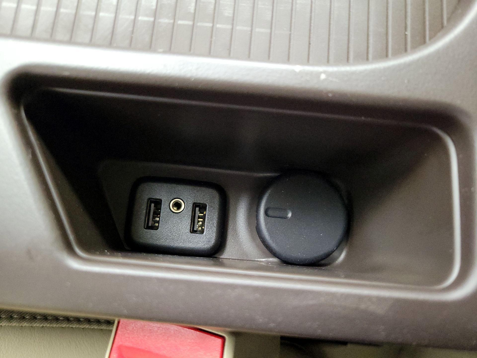 Thumbnail: 2016 Buick Regal - 17