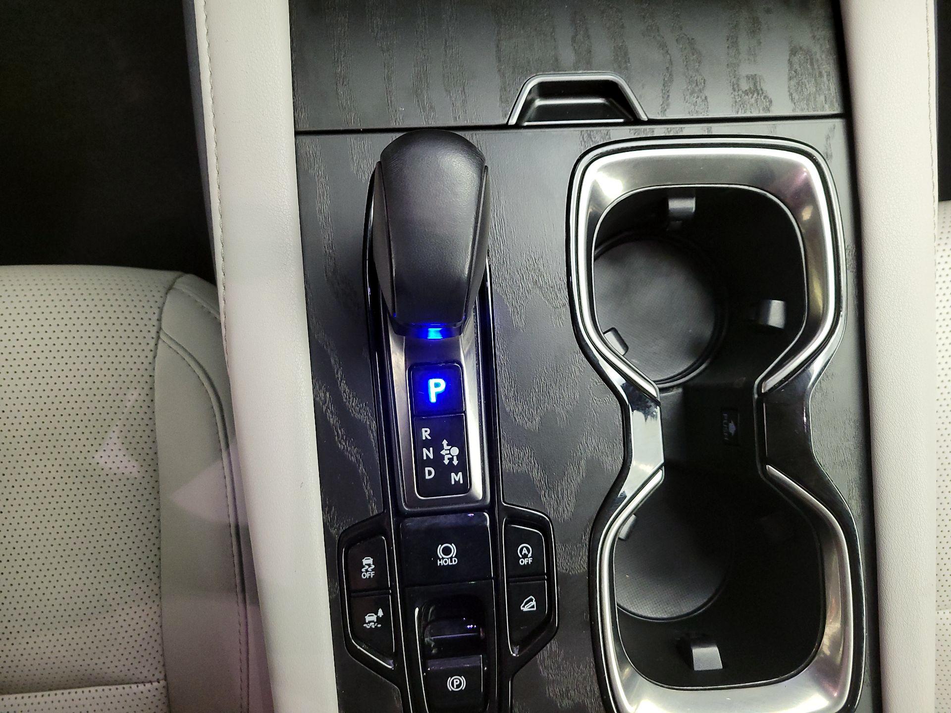 Thumbnail: 2023 Lexus RX - 15