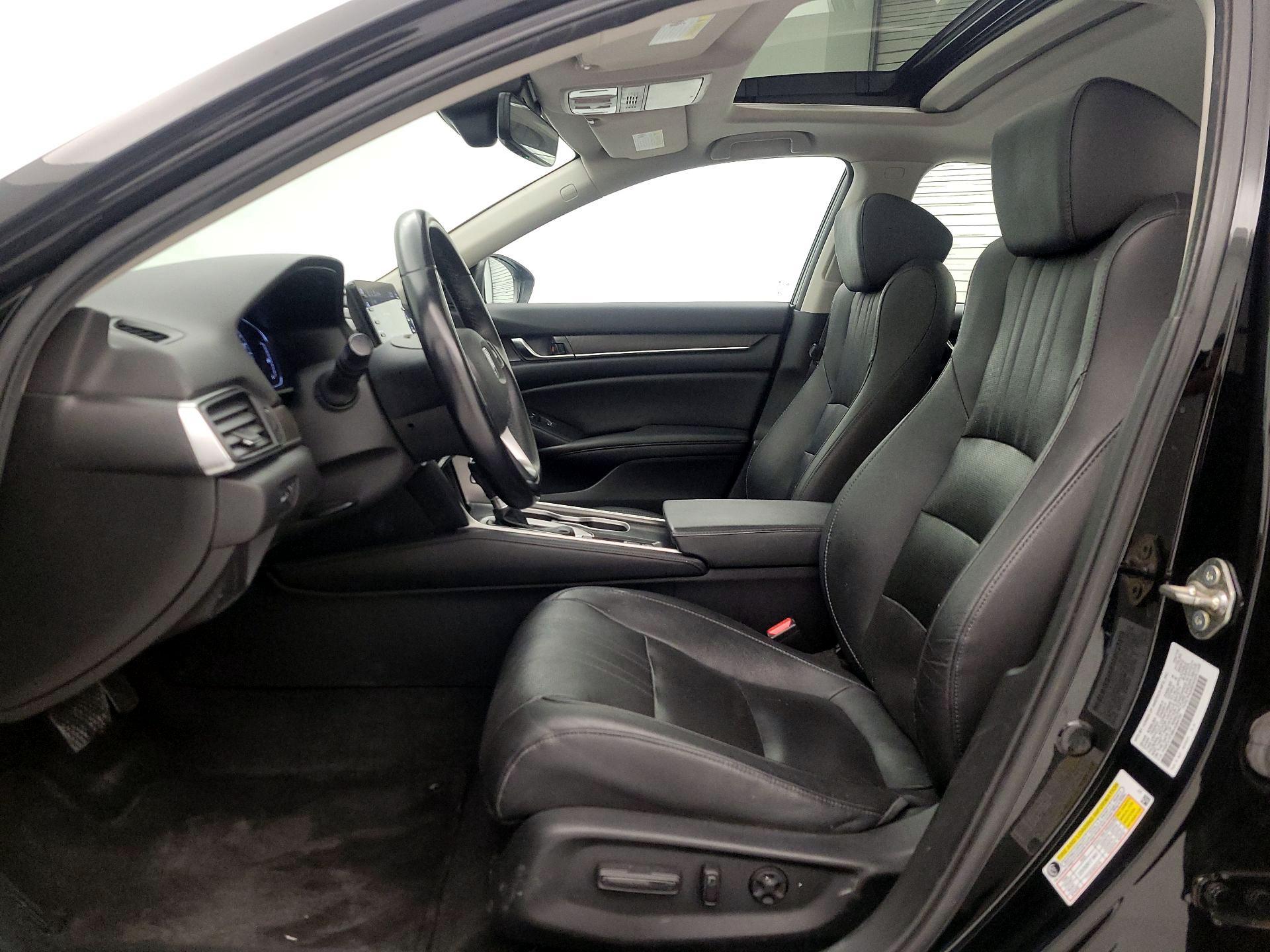 Thumbnail: 2019 Honda Accord - 11