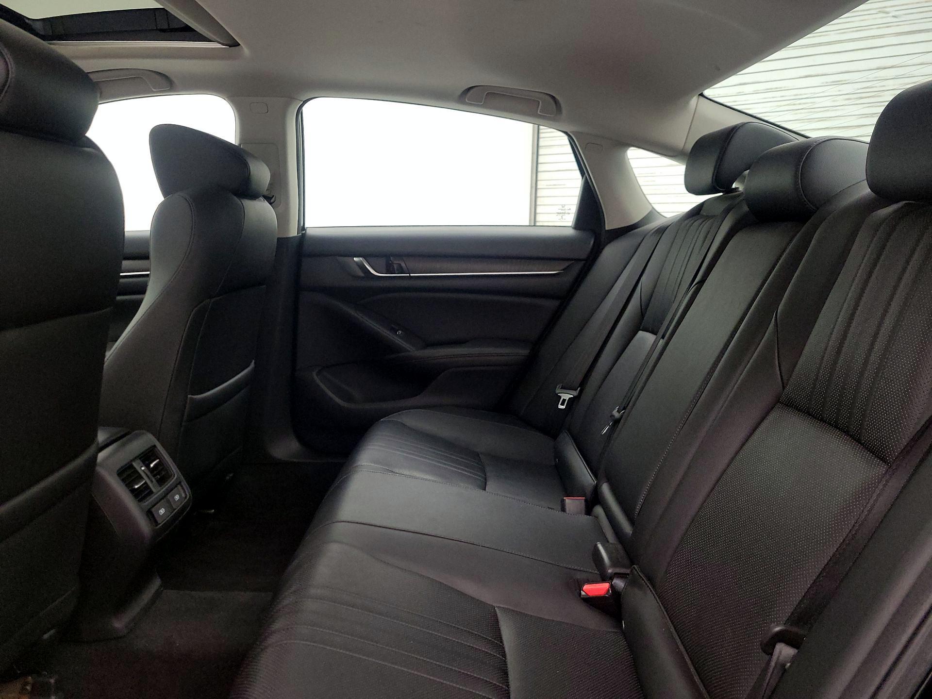 Thumbnail: 2019 Honda Accord - 20