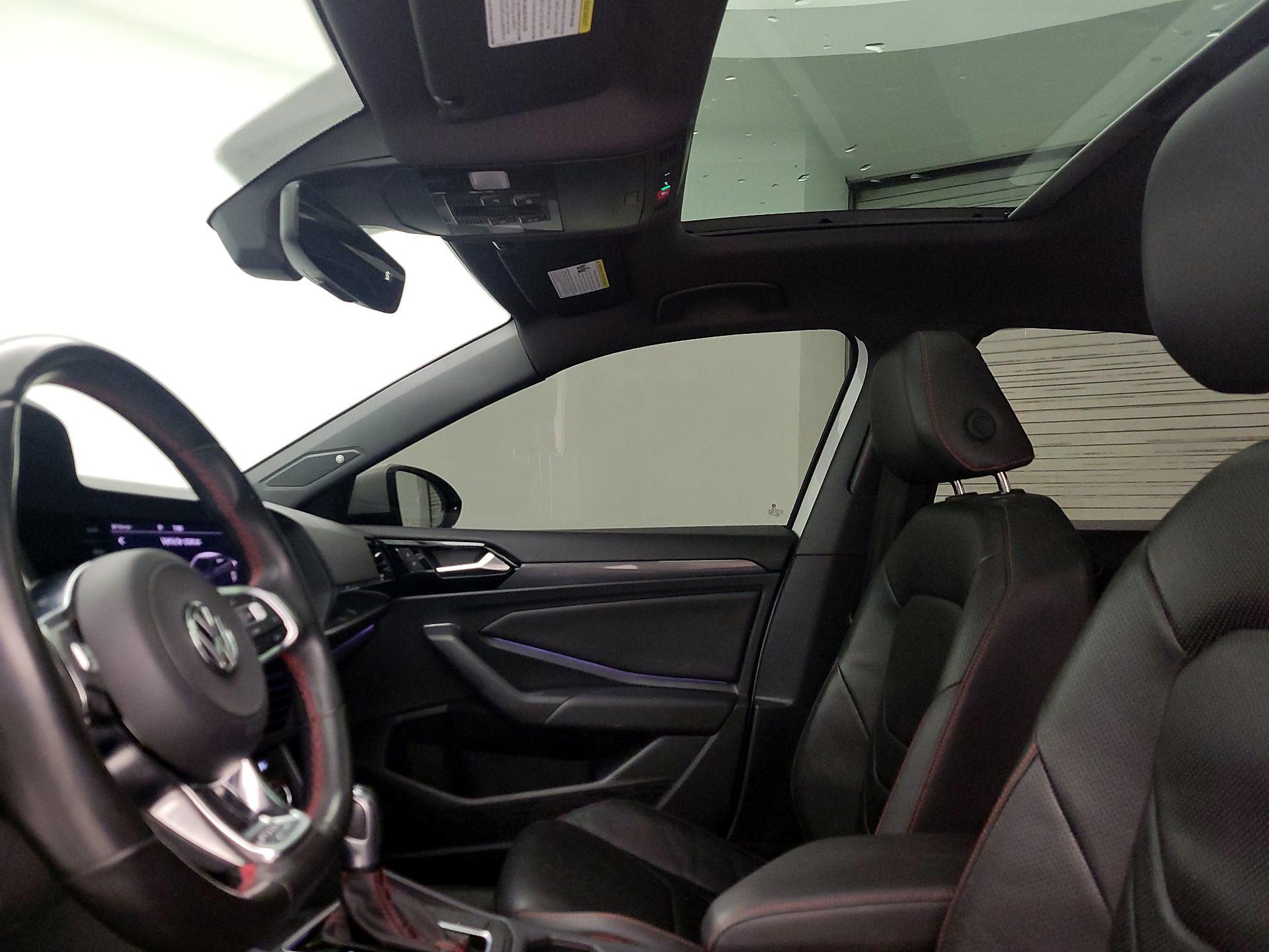 Thumbnail: 2021 Volkswagen Jetta - 19