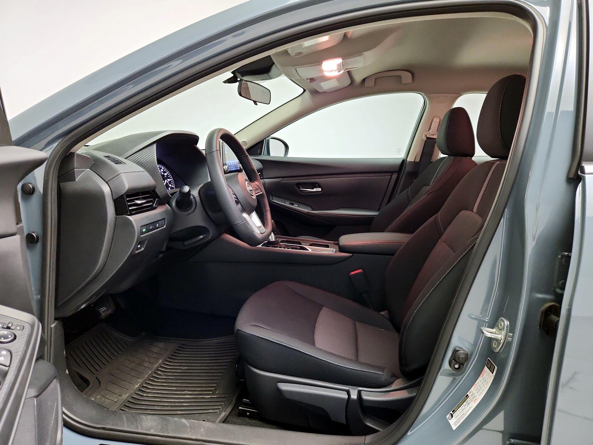 Thumbnail: 2025 Nissan Sentra - 11