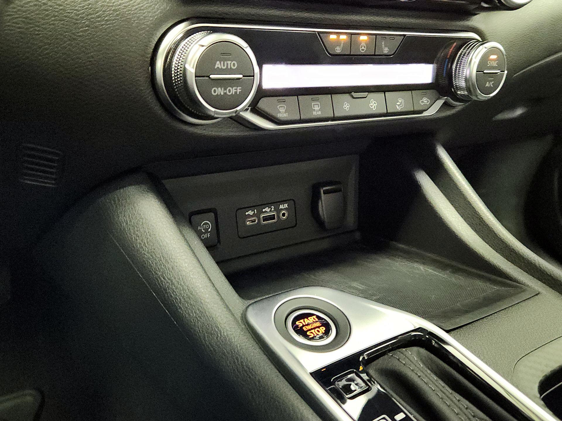 Thumbnail: 2025 Nissan Sentra - 18