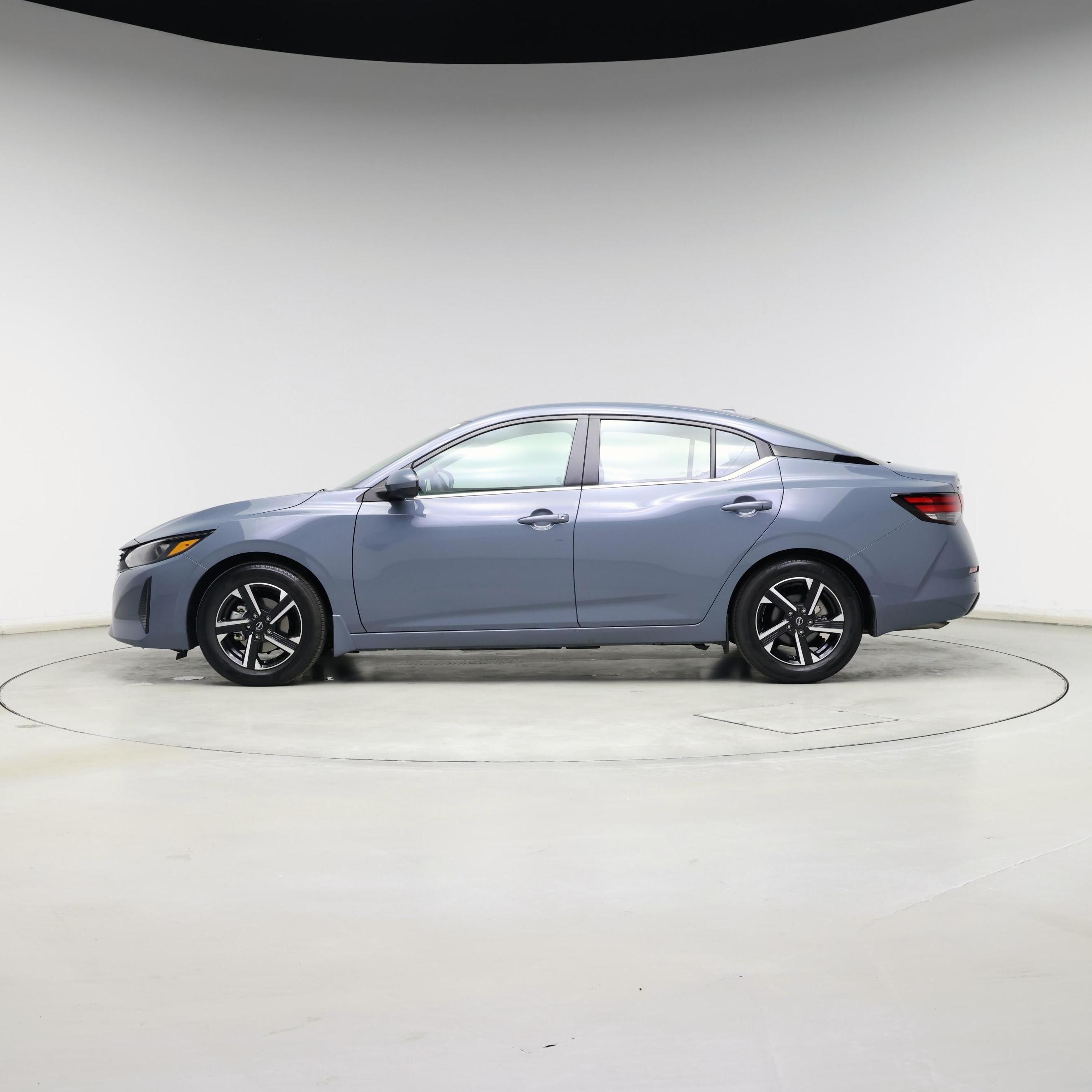 Thumbnail: 2025 Nissan Sentra - 3