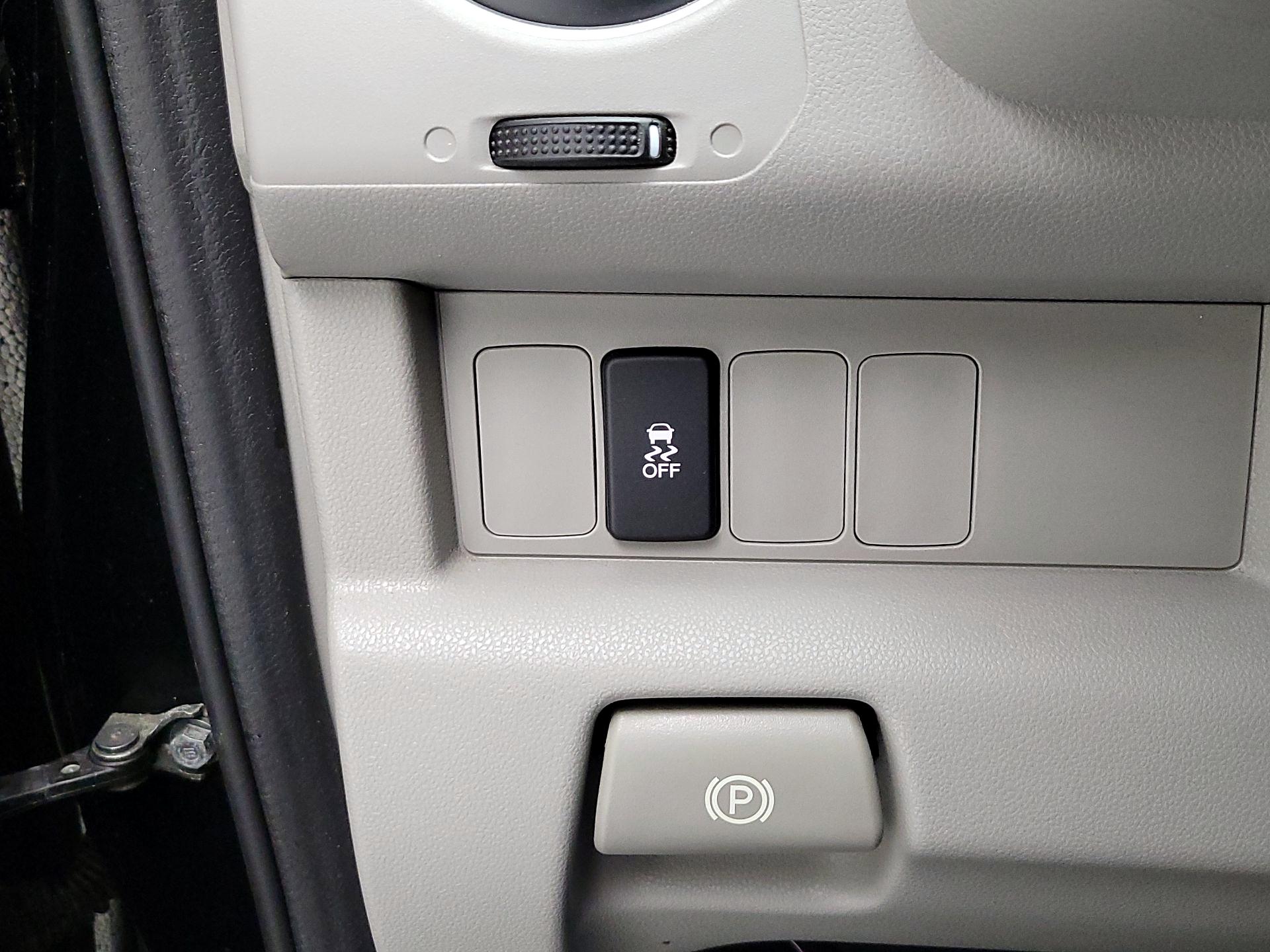 Thumbnail: 2015 Honda Pilot - 13