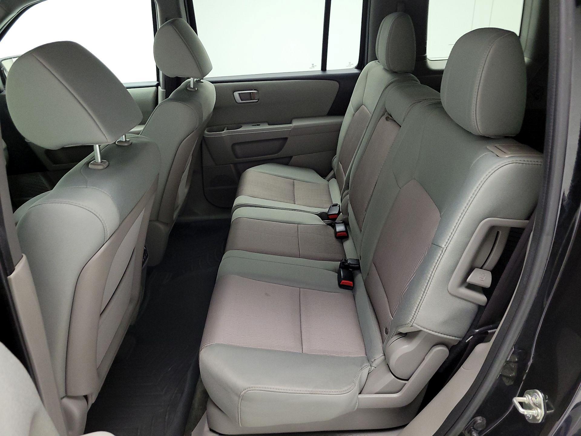 Thumbnail: 2015 Honda Pilot - 19