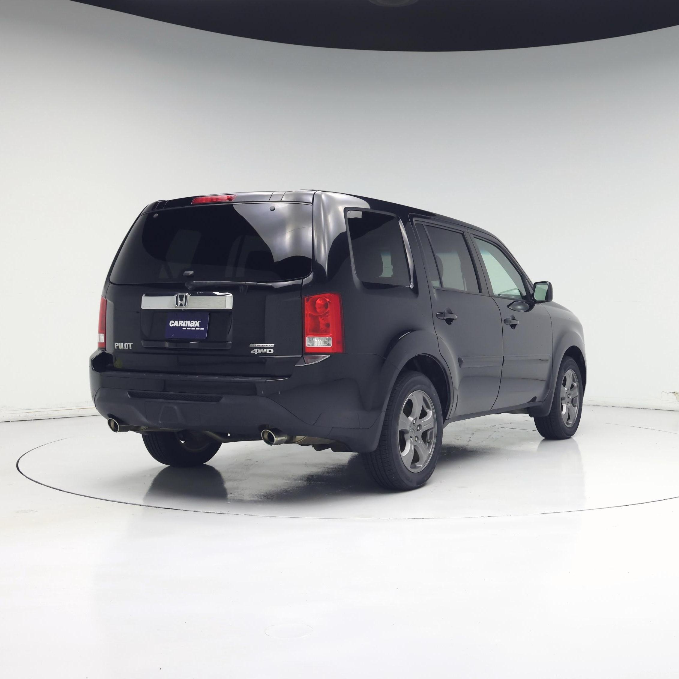 Thumbnail: 2015 Honda Pilot - 8