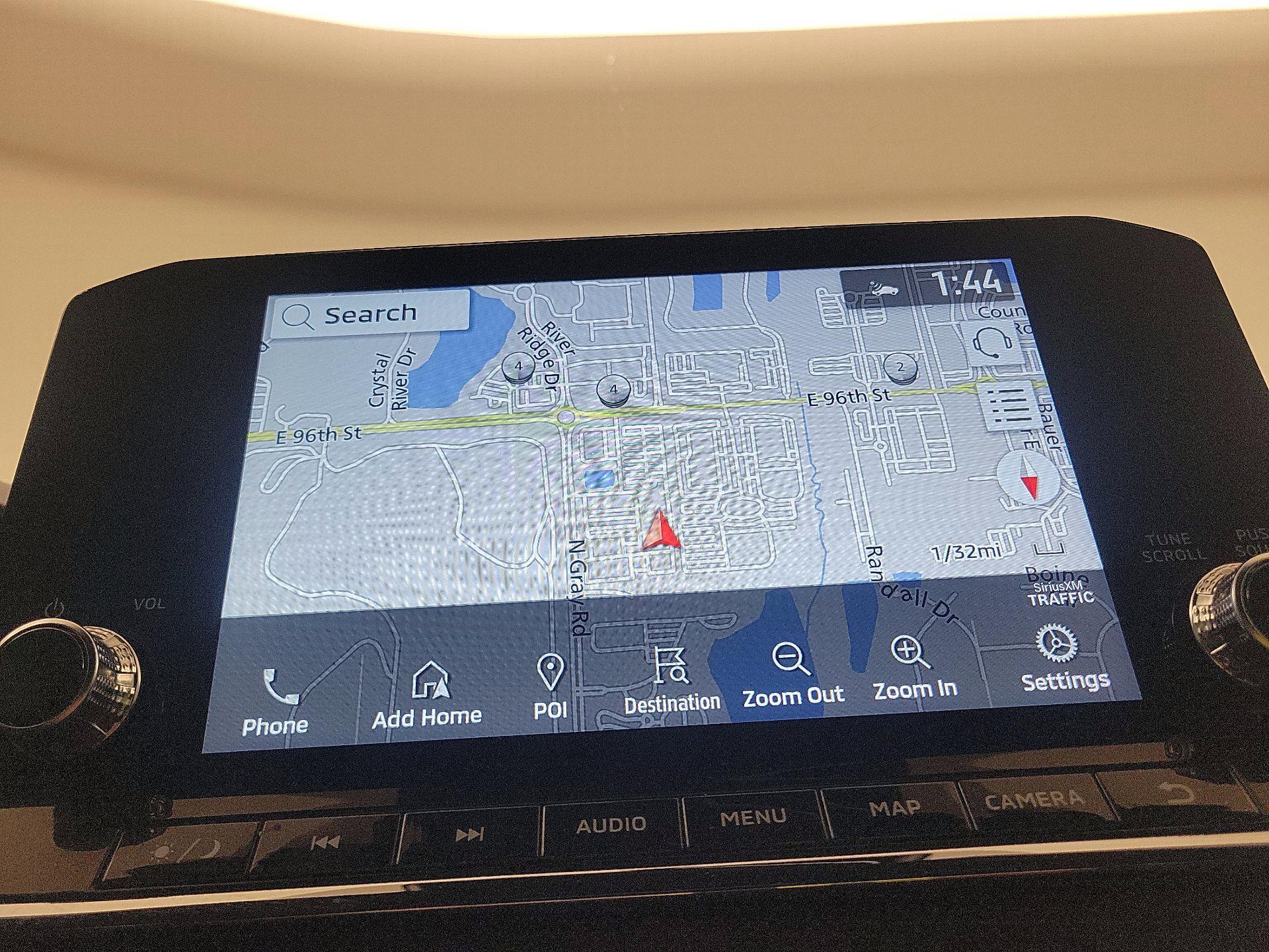 Thumbnail: 2024 Mitsubishi Outlander - 14