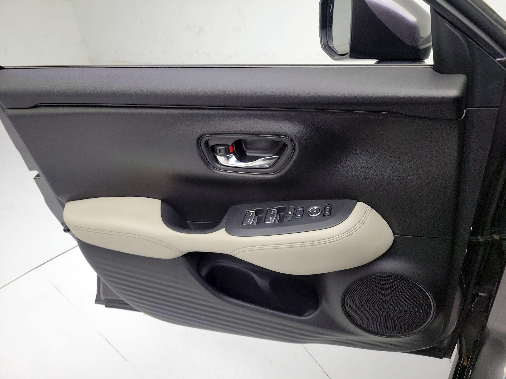 Thumbnail: 2023 Honda HR-V - 12