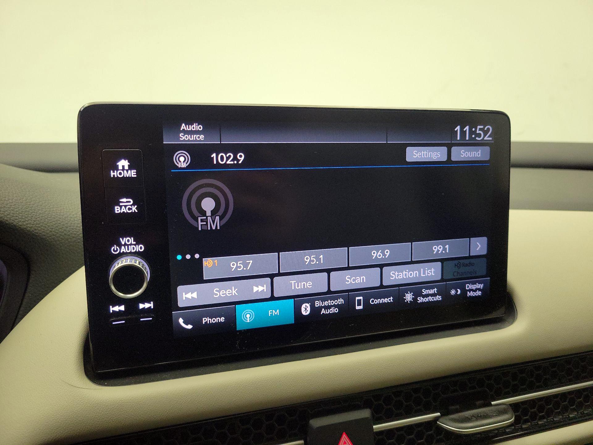 Thumbnail: 2023 Honda HR-V - 15