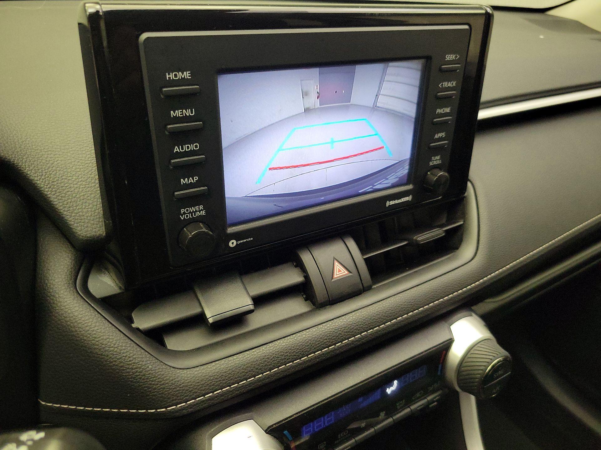 Thumbnail: 2022 Toyota RAV4 - 14