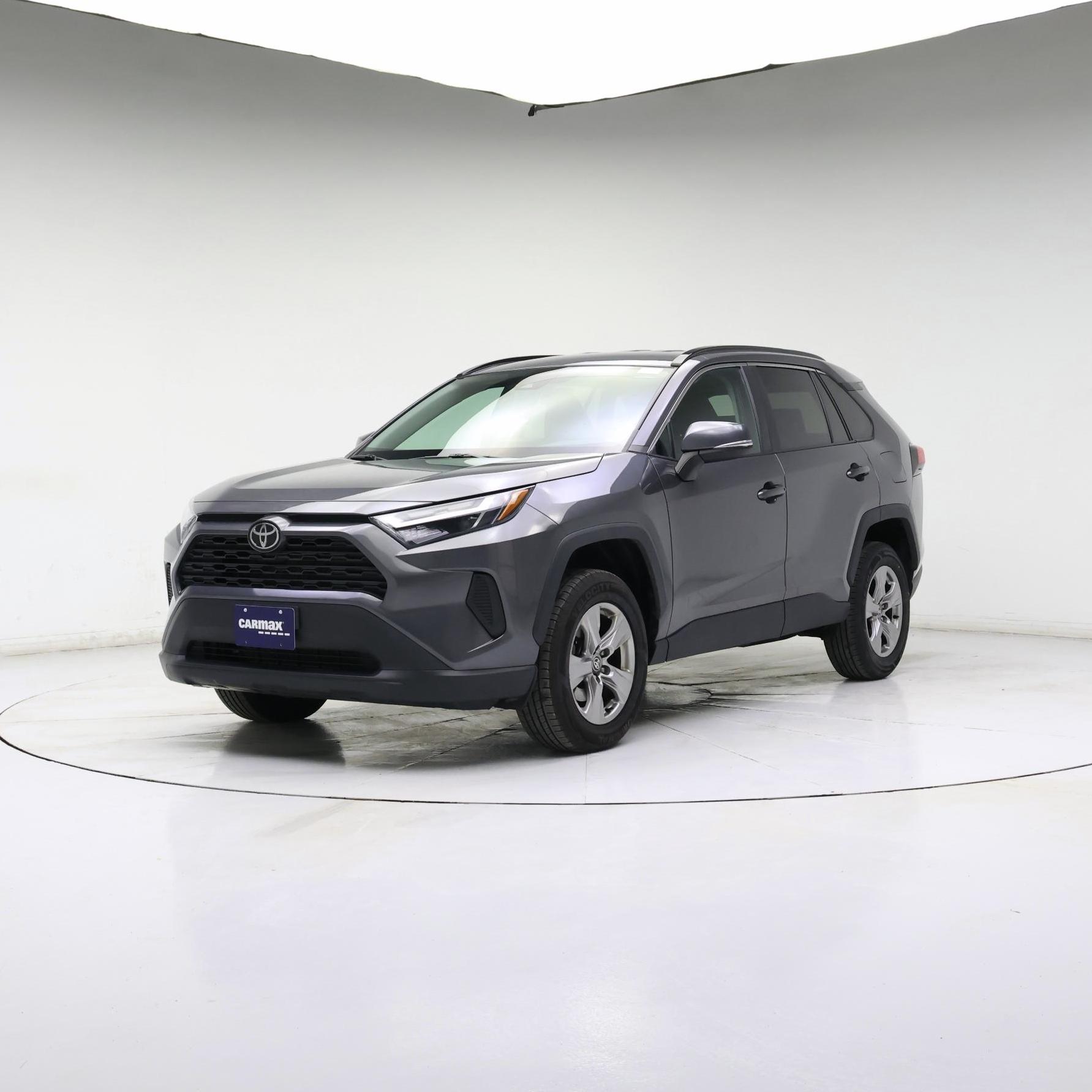 Thumbnail: 2022 Toyota RAV4 - 4