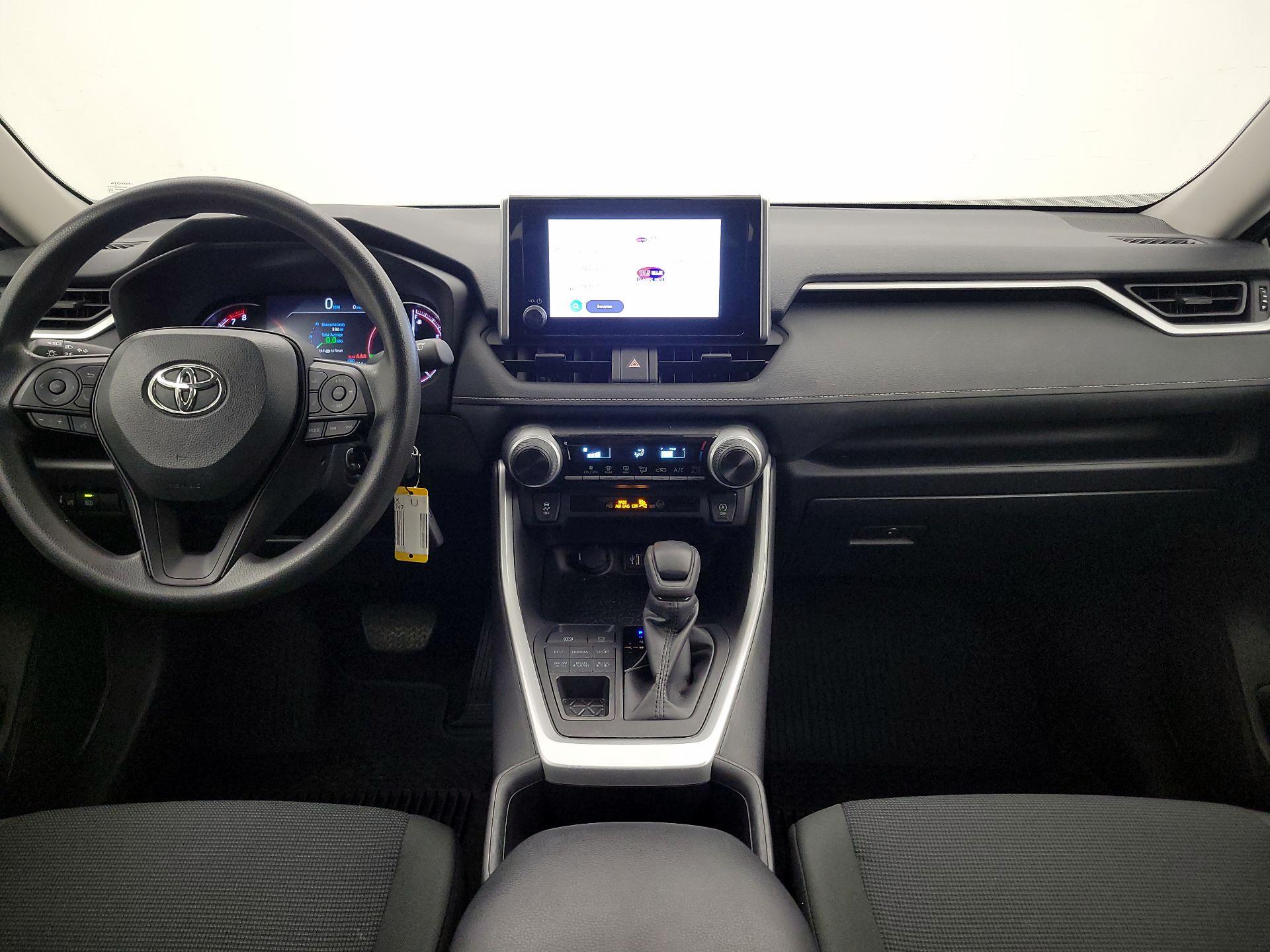 Thumbnail: 2024 Toyota RAV4 - 9