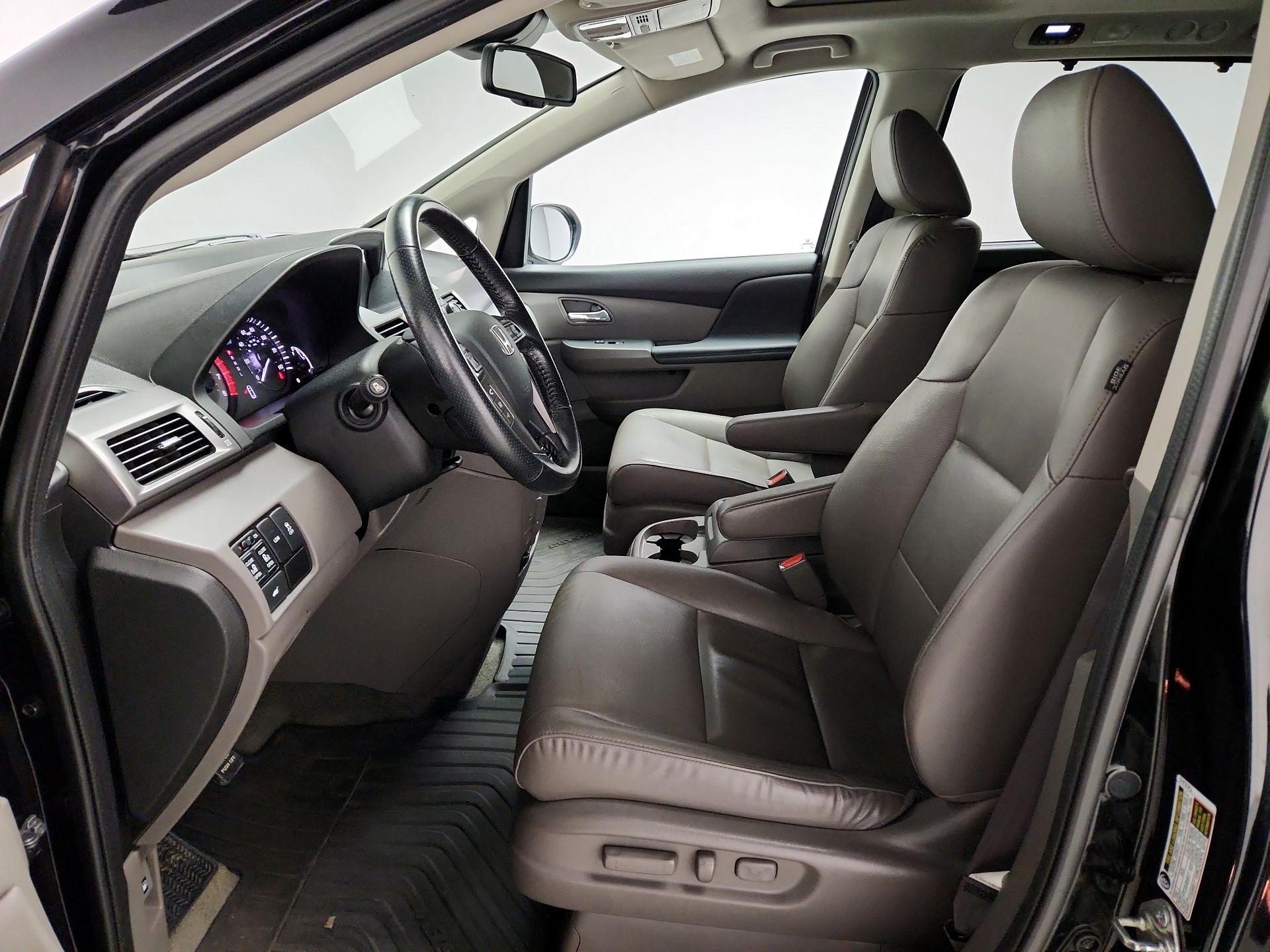 Thumbnail: 2015 Honda Odyssey - 11