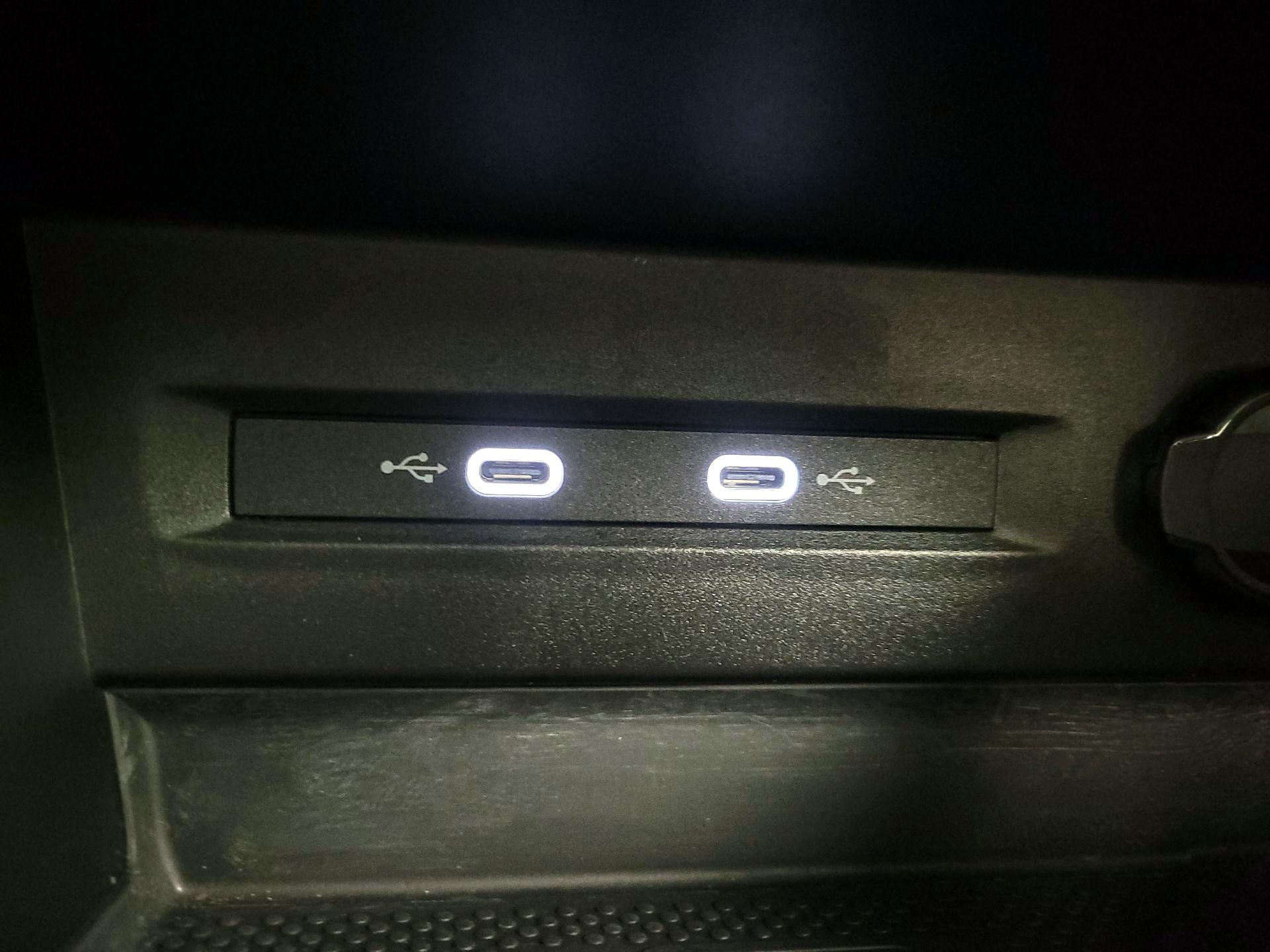 Thumbnail: 2023 Volkswagen Taos - 19