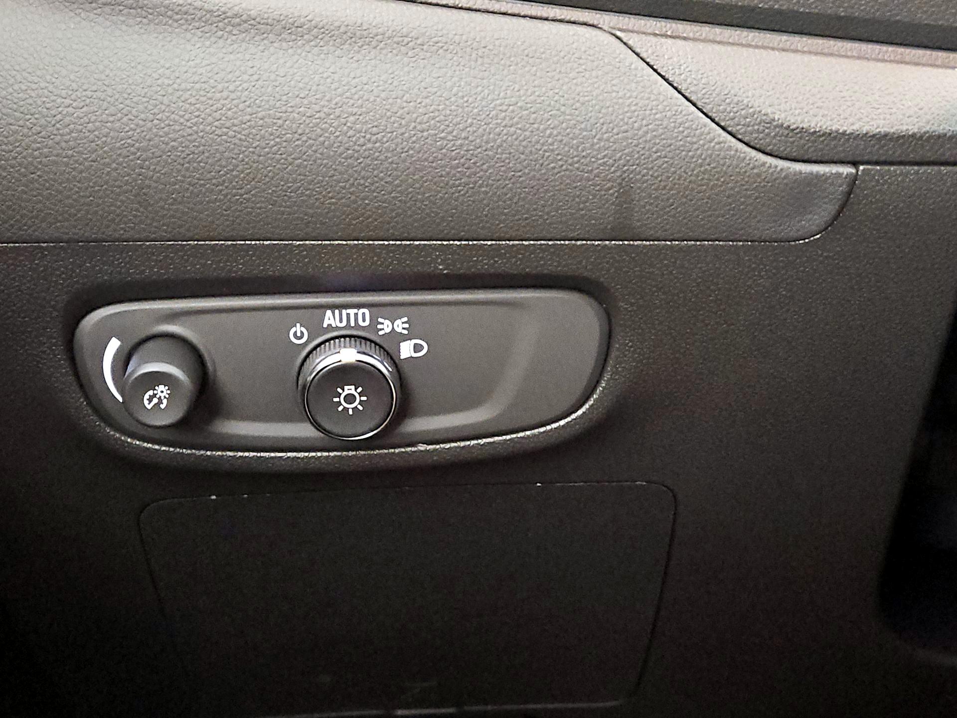 Thumbnail: 2026 Buick Encore GX - 13