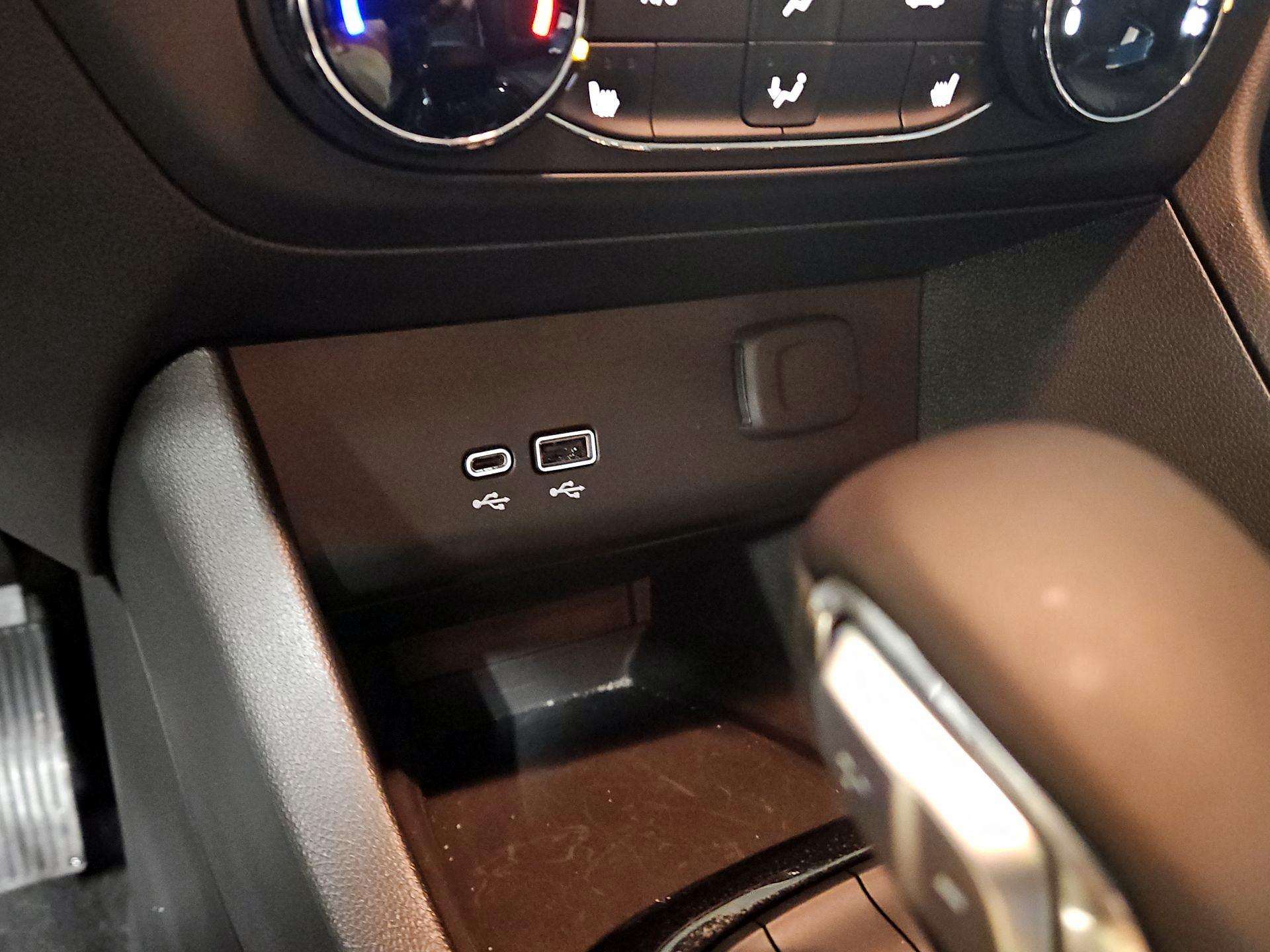 Thumbnail: 2026 Buick Encore GX - 18