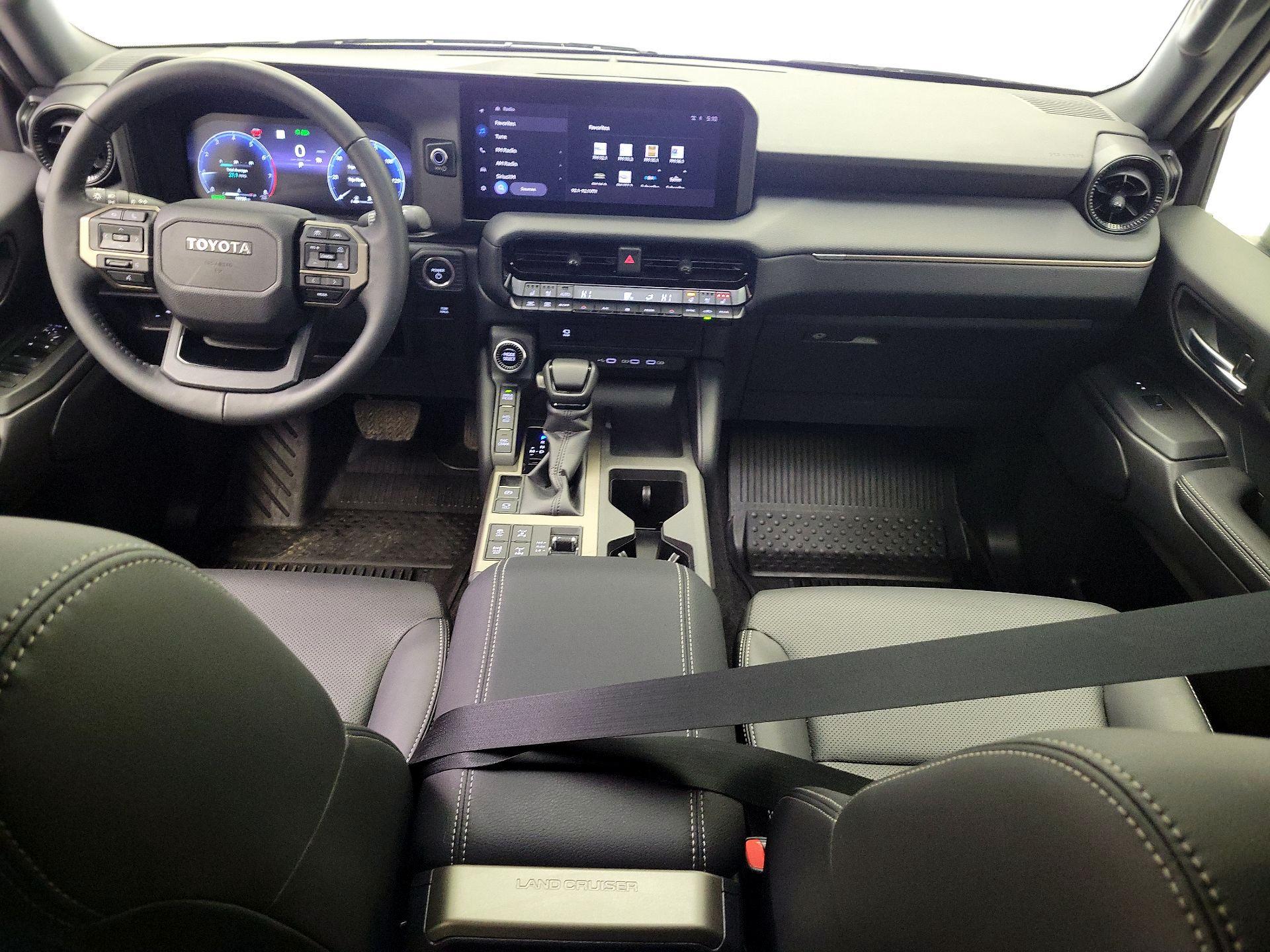 Thumbnail: 2025 Toyota Land Cruiser - 9