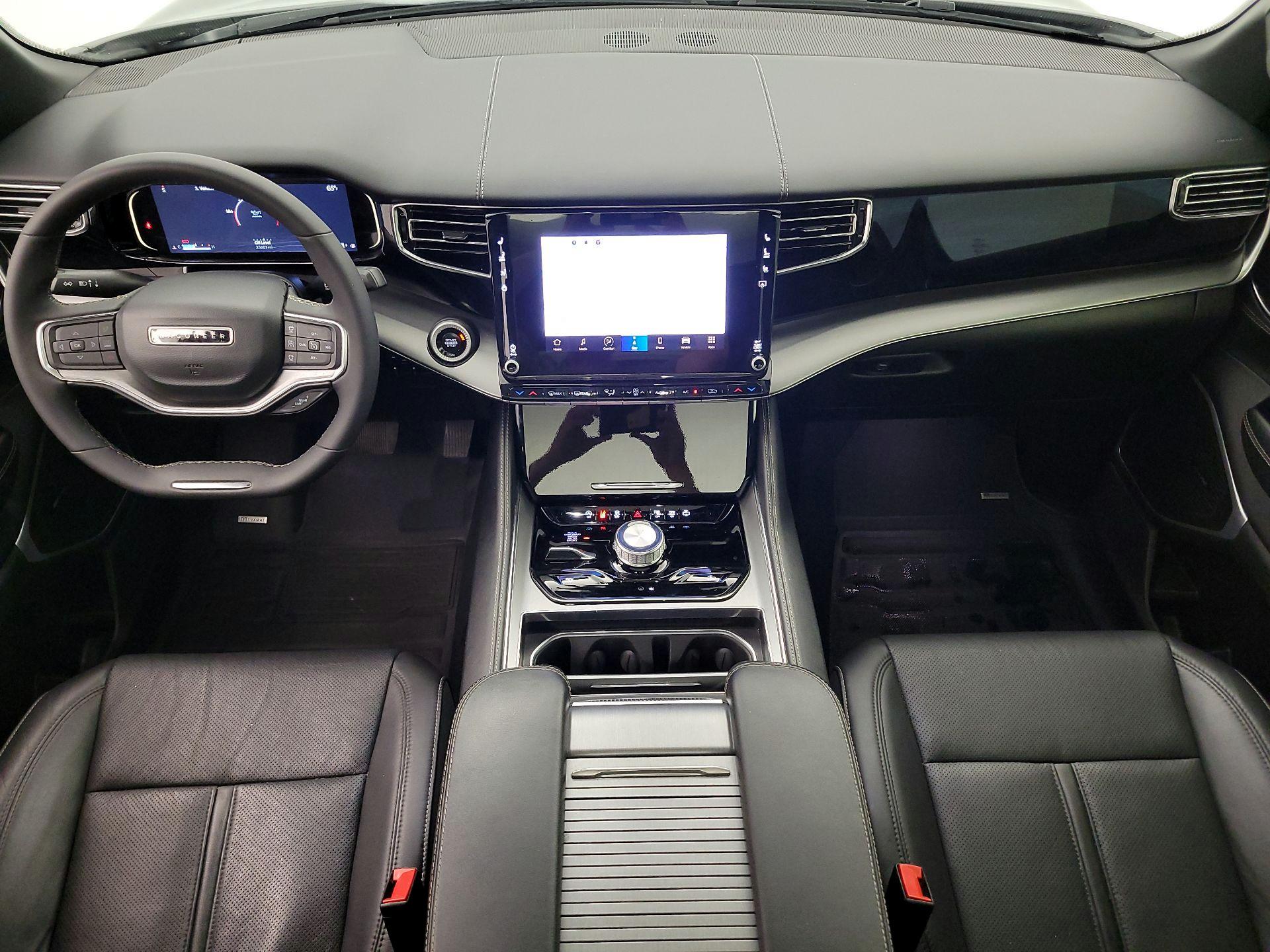 Thumbnail: 2024 Jeep Wagoneer - 9