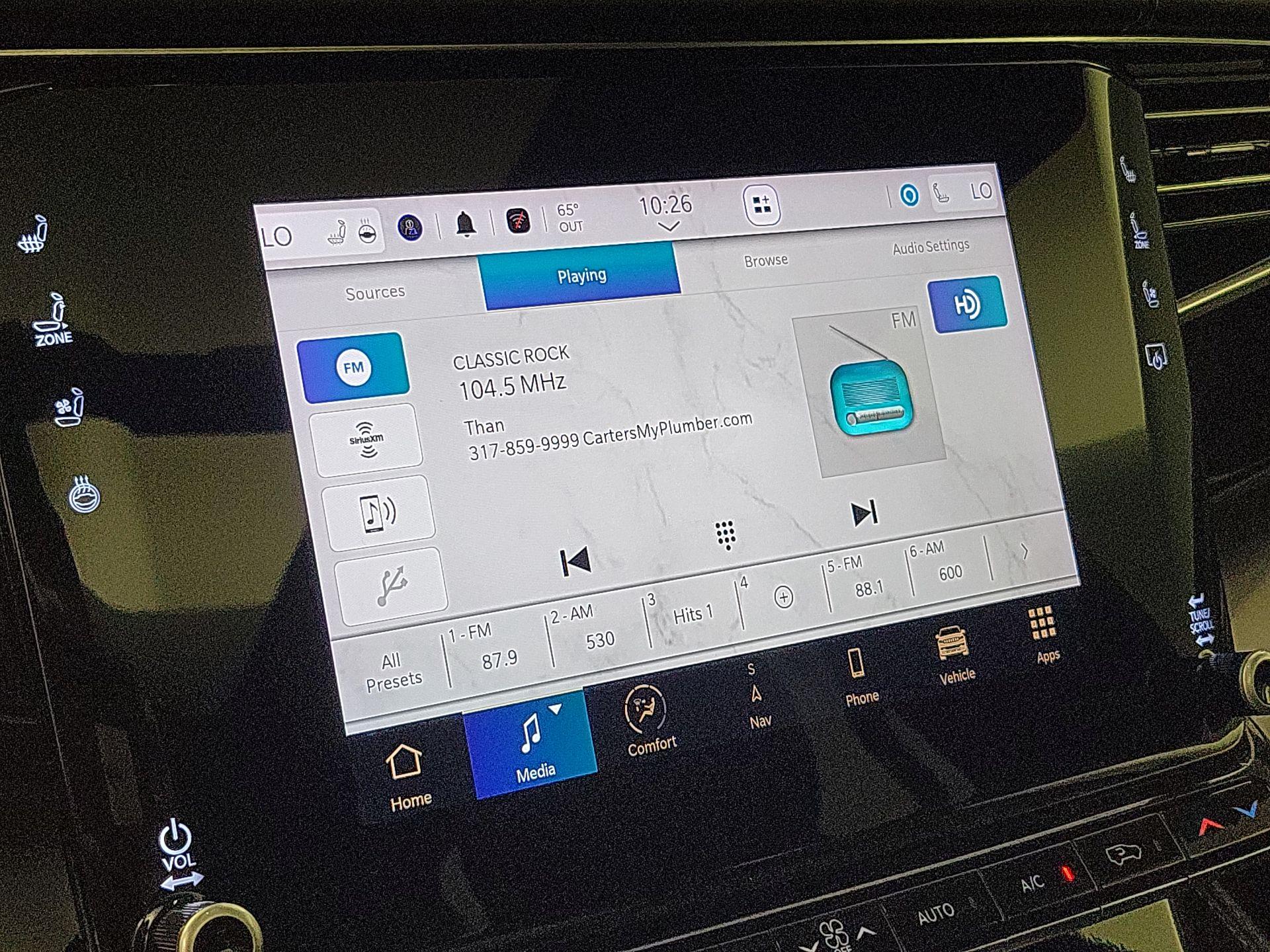 Thumbnail: 2024 Jeep Wagoneer - 16