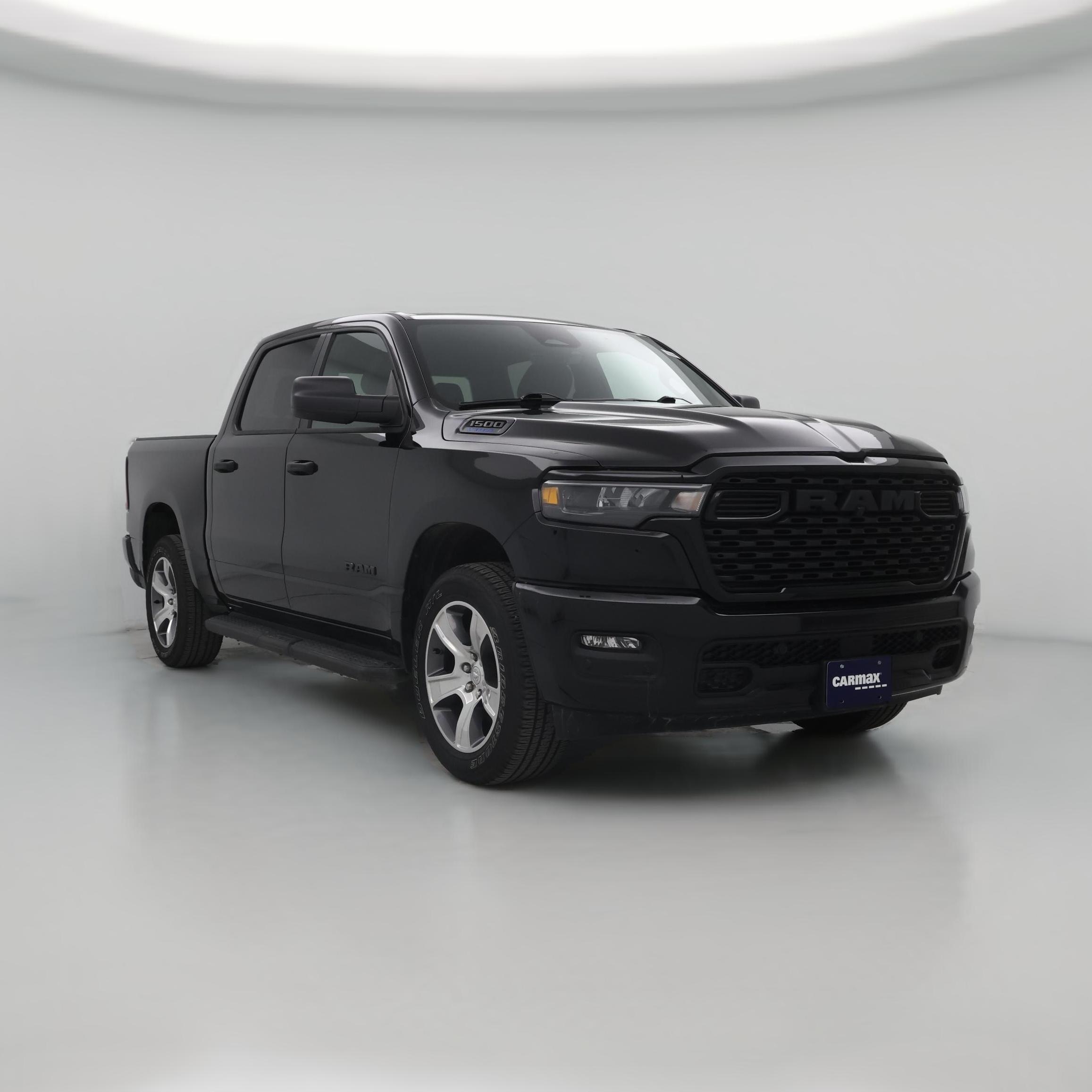 Thumbnail: 2025 RAM 1500 - 1