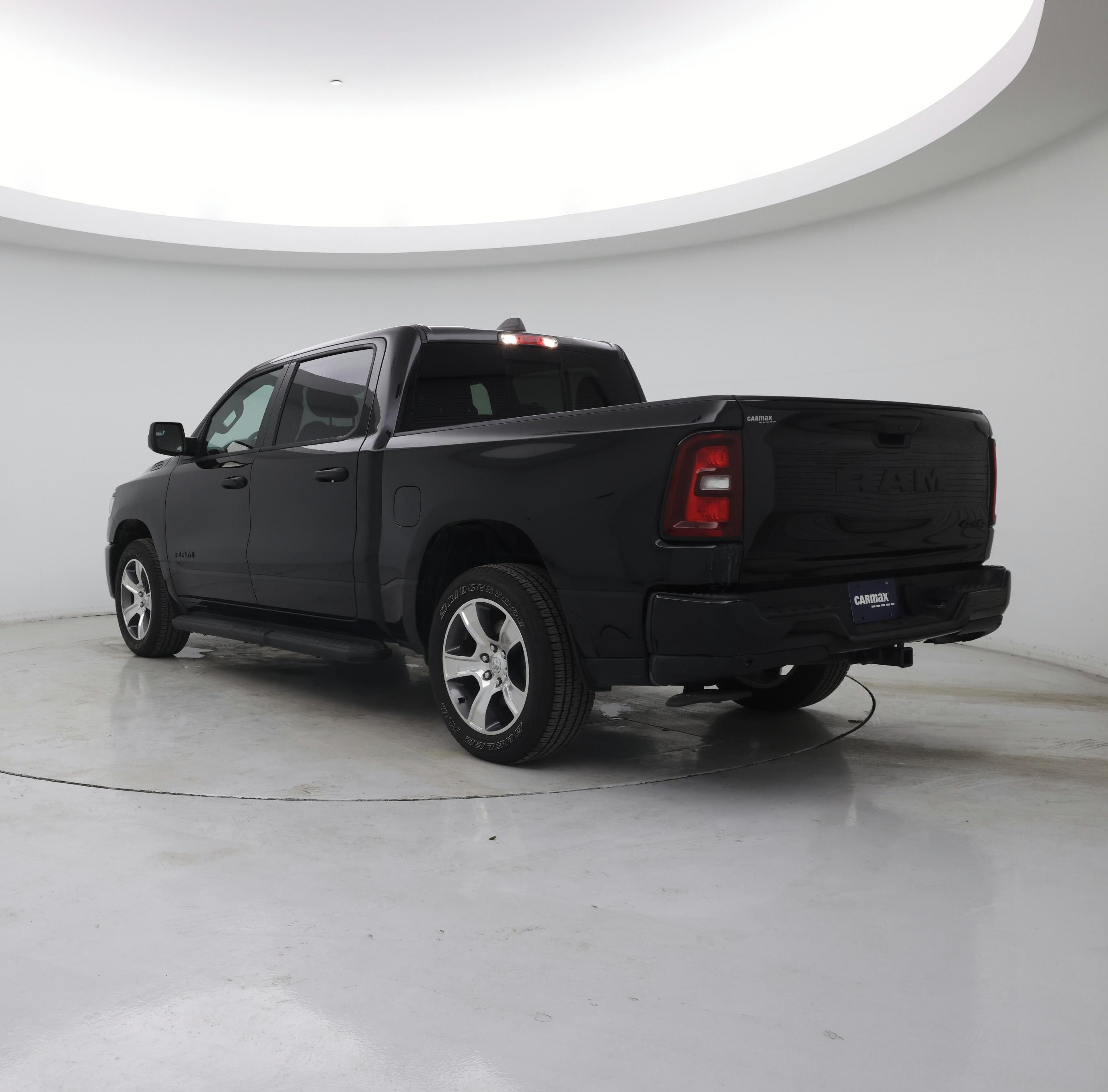 Thumbnail: 2025 RAM 1500 - 2