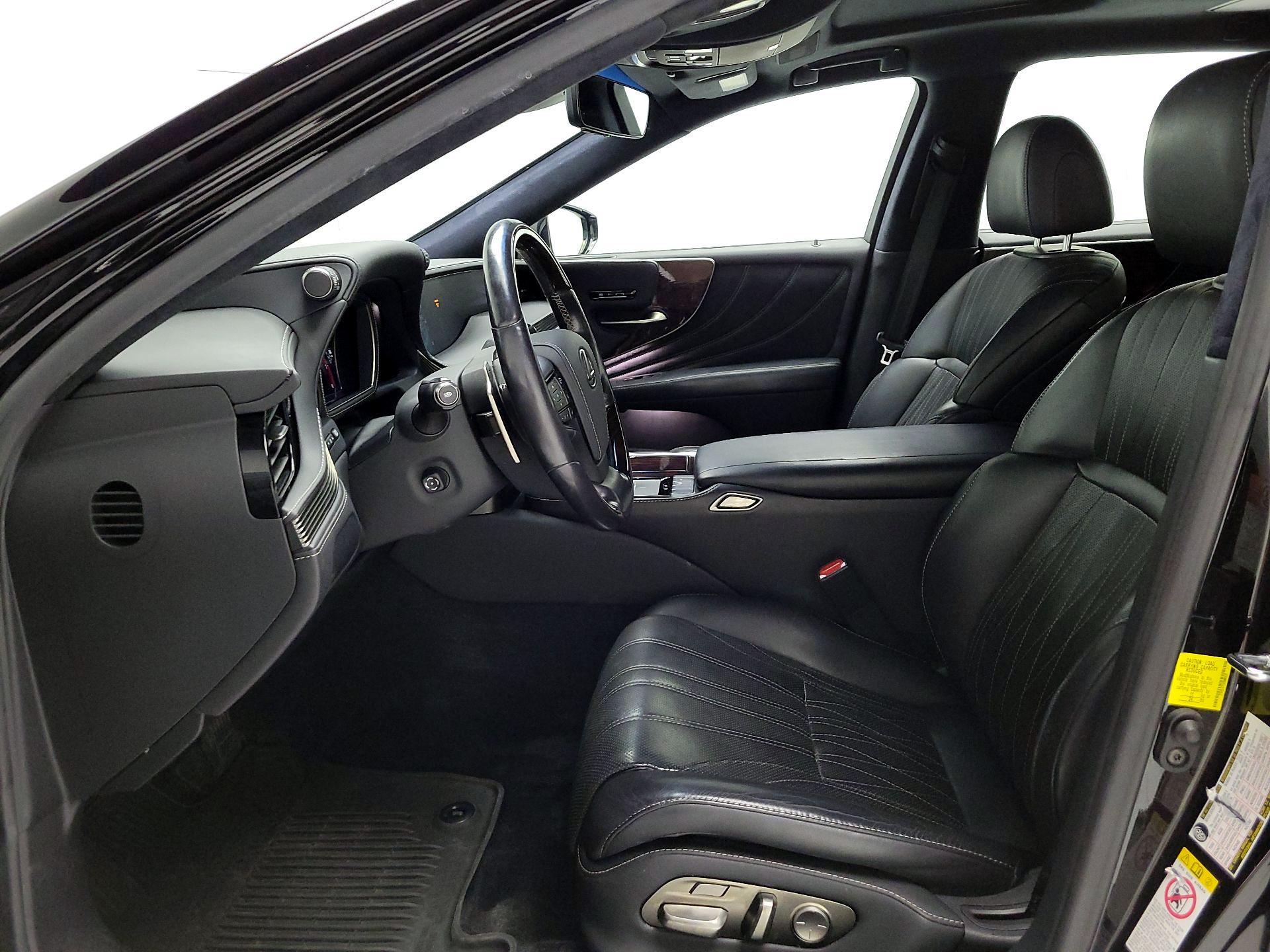 Thumbnail: 2019 Lexus LS - 11