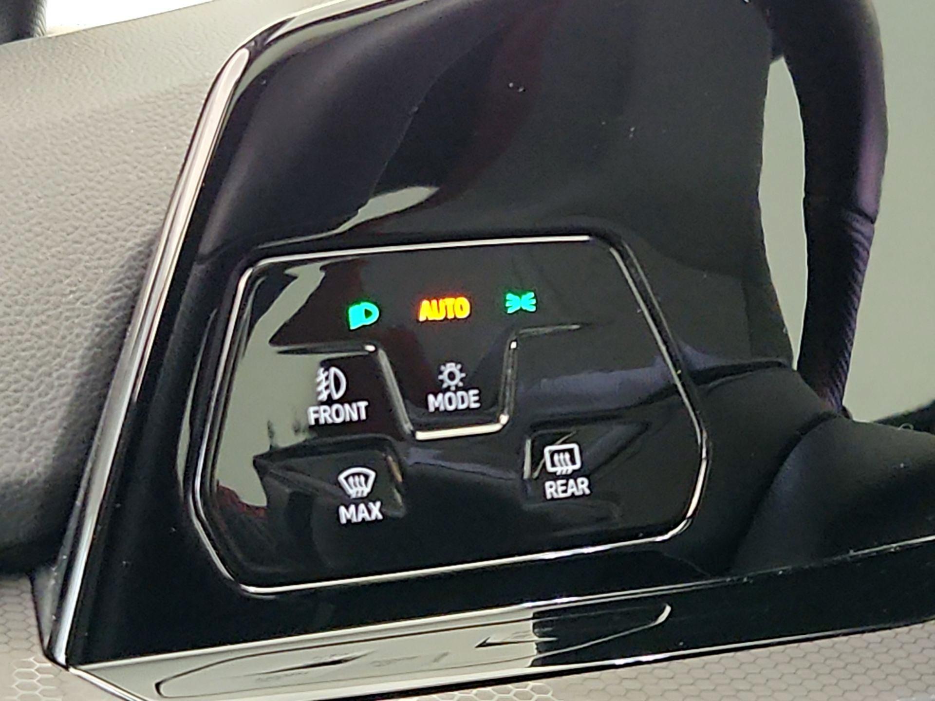 Thumbnail: 2023 Volkswagen Golf - 13