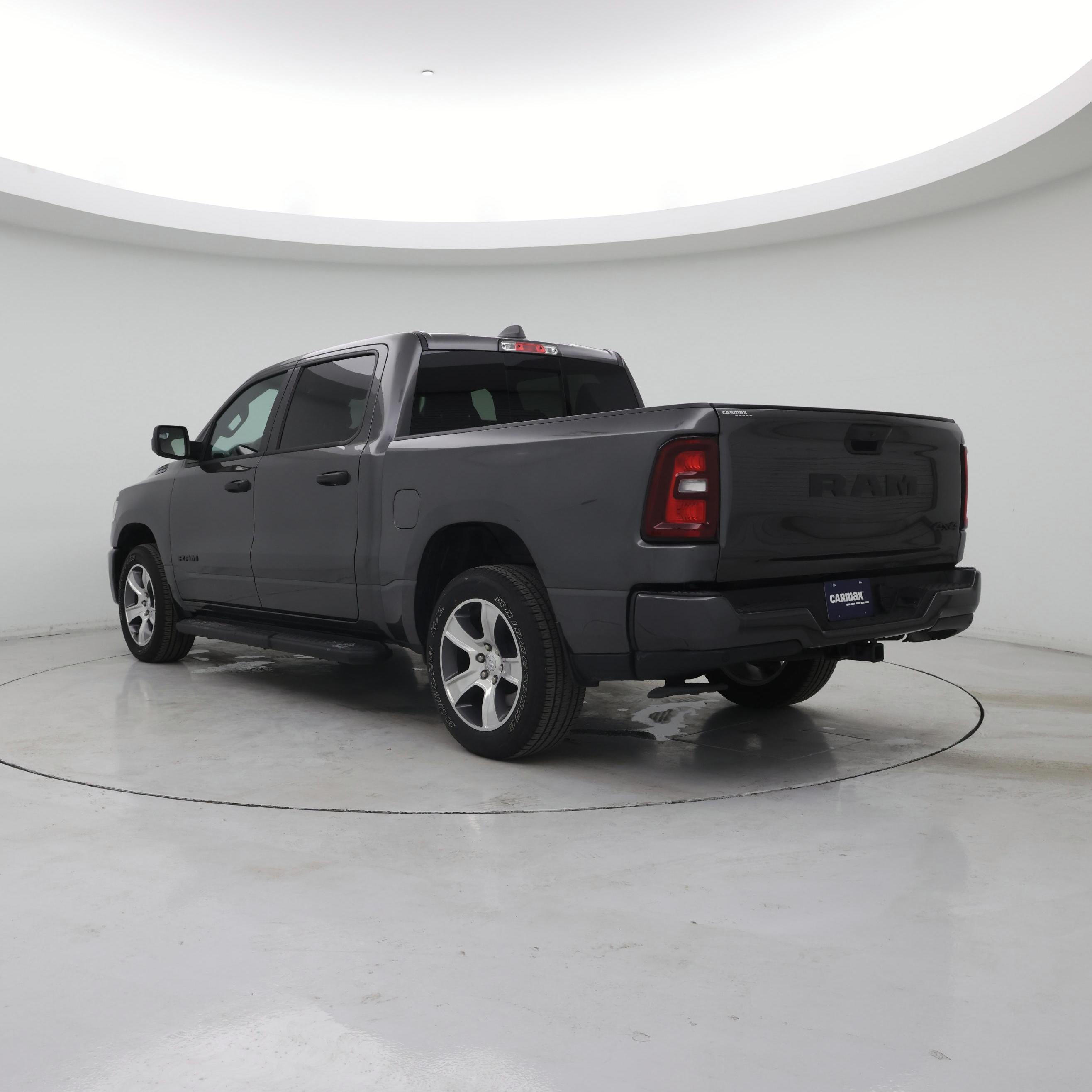 Thumbnail: 2025 RAM 1500 - 2