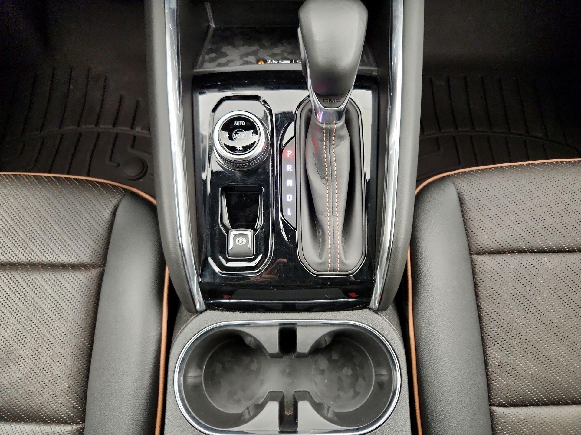 Thumbnail: 2024 GMC Canyon - 18