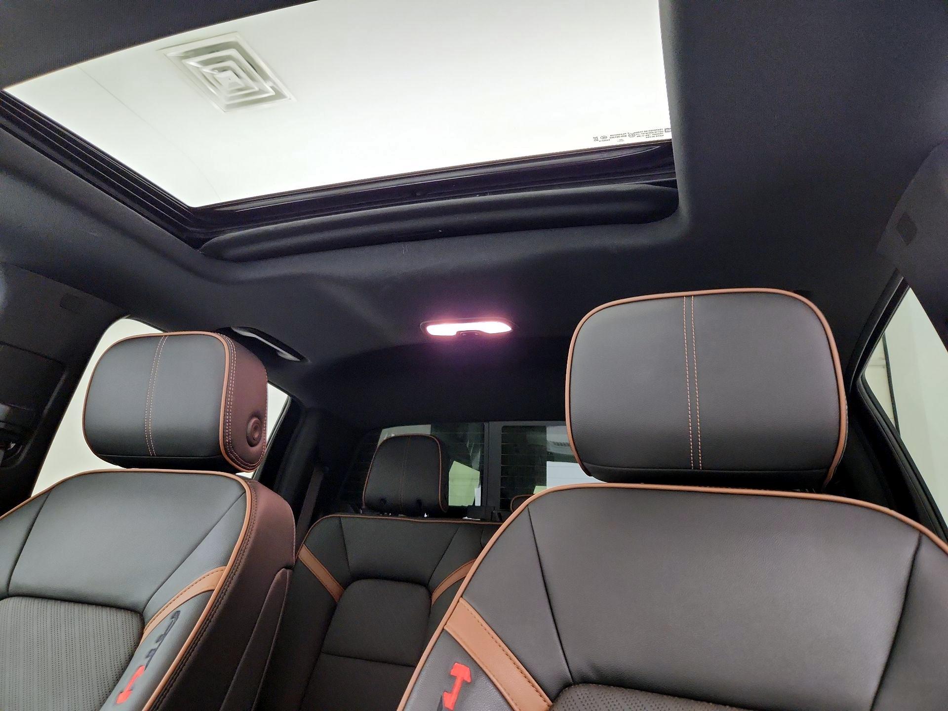 Thumbnail: 2024 GMC Canyon - 20