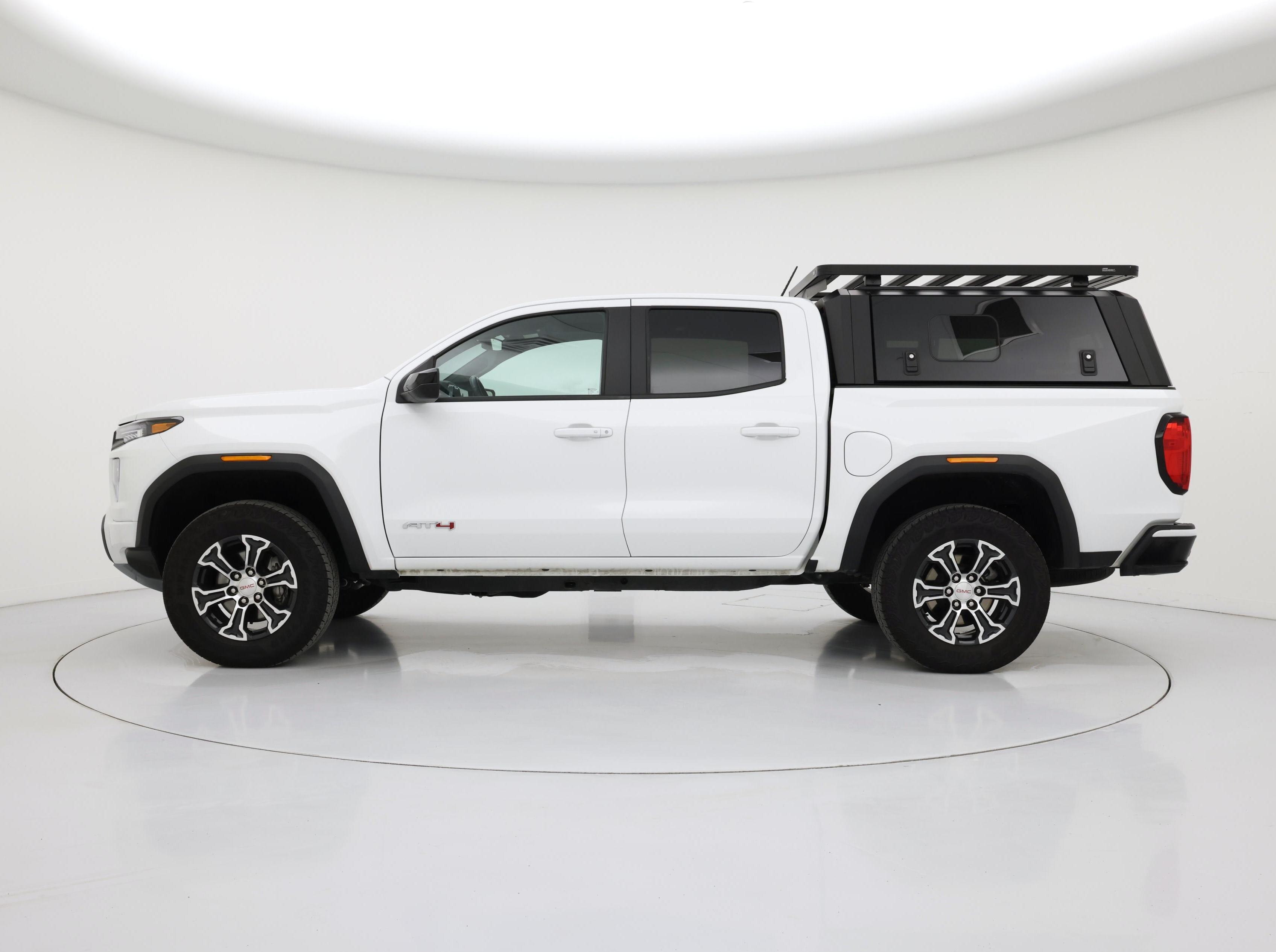 Thumbnail: 2024 GMC Canyon - 3