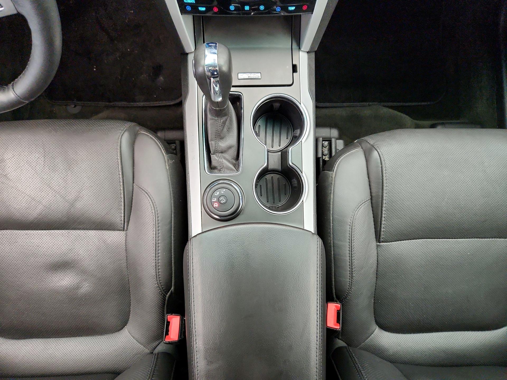 Thumbnail: 2014 Ford Explorer - 18