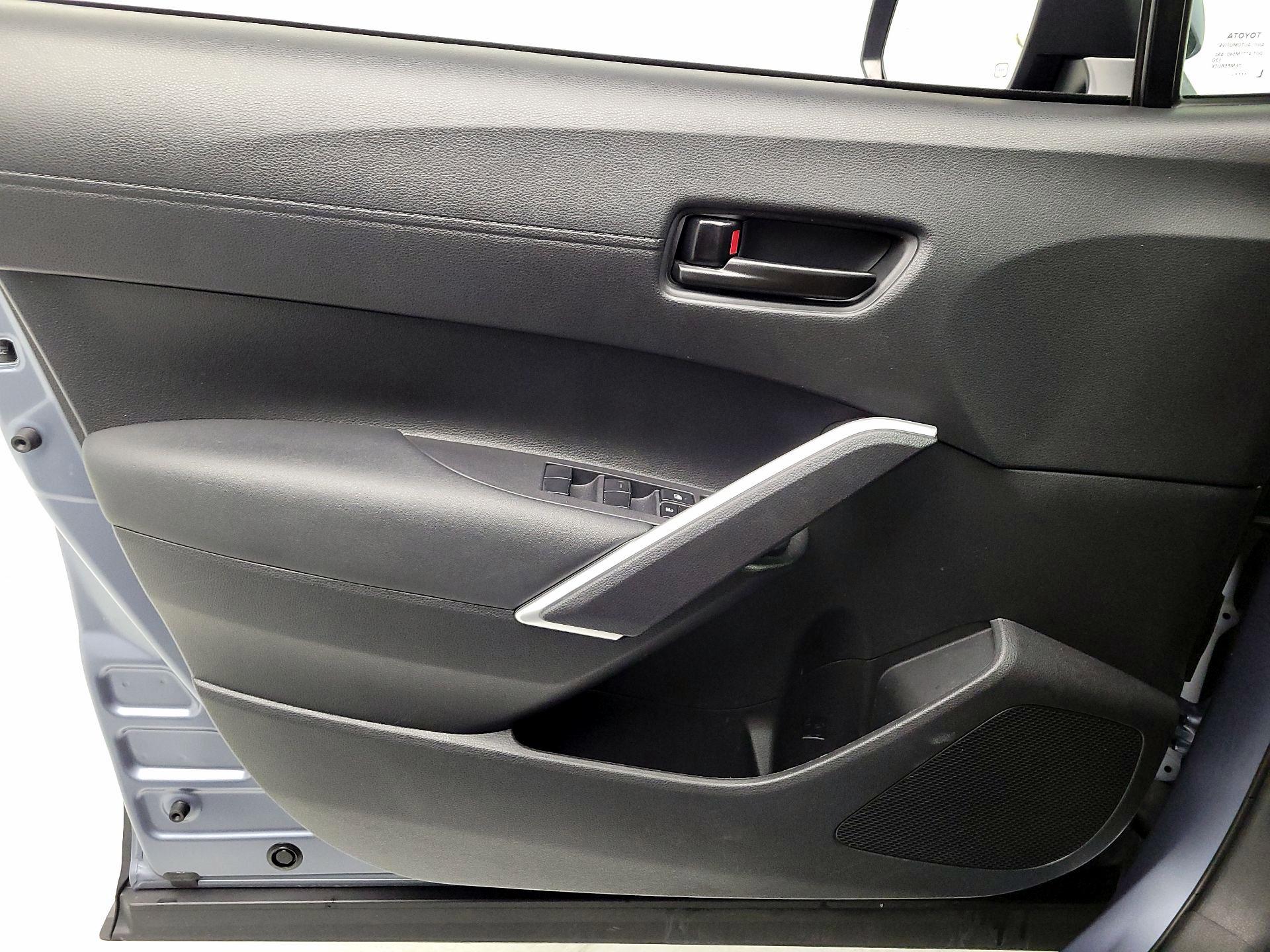 Thumbnail: 2024 Toyota Corolla Cross - 12