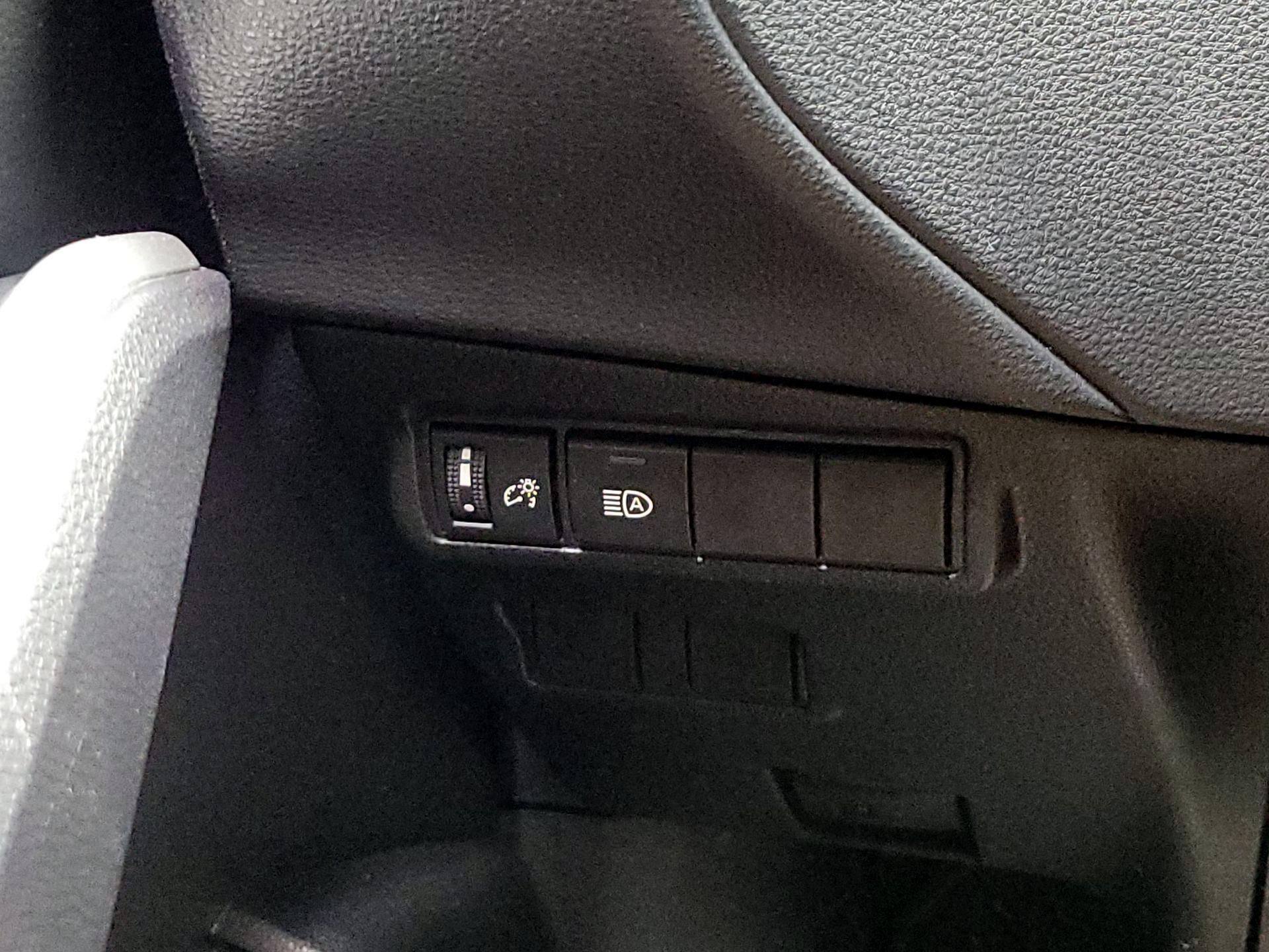 Thumbnail: 2024 Toyota Corolla Cross - 13