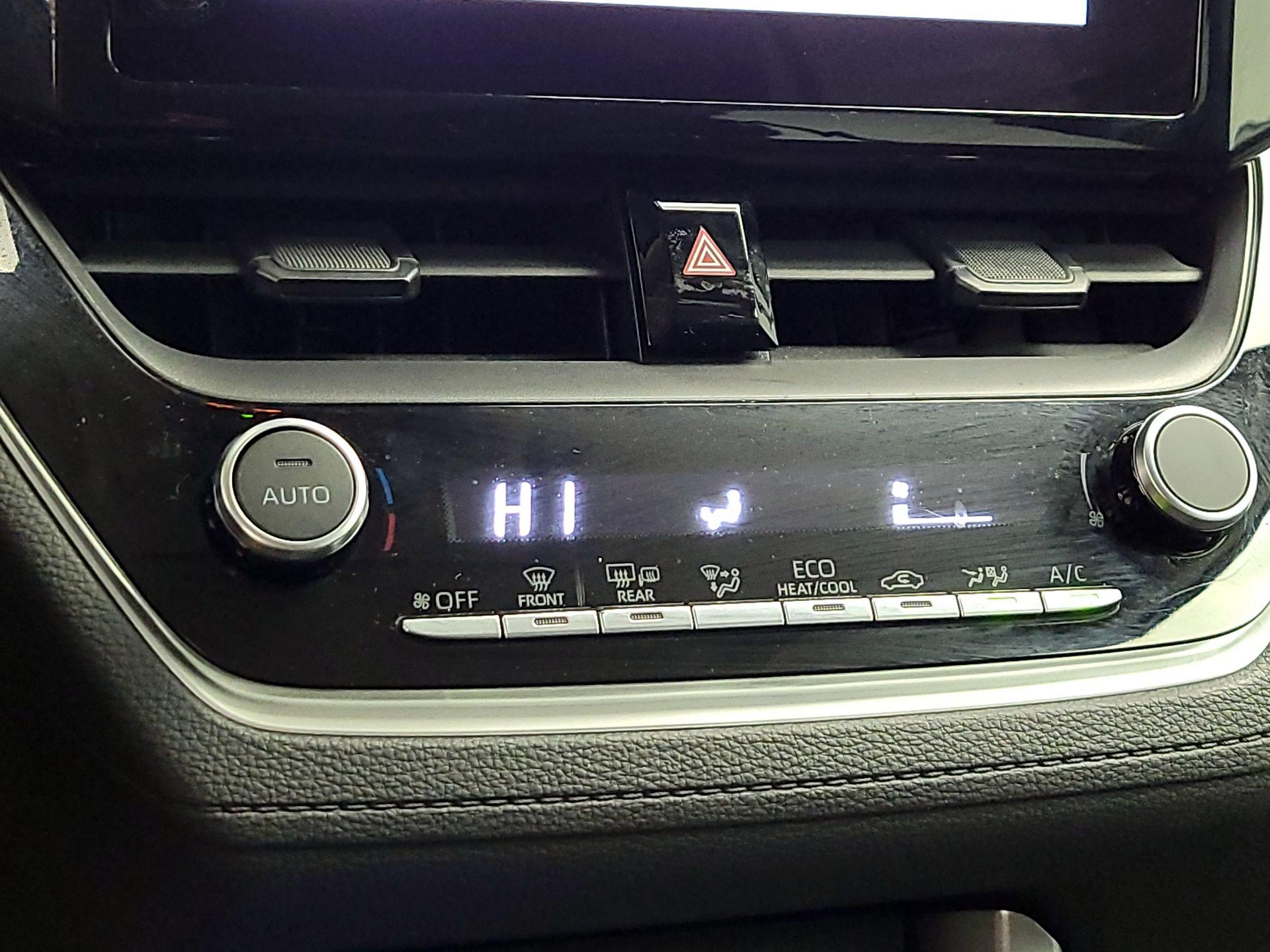 Thumbnail: 2024 Toyota Corolla Cross - 16