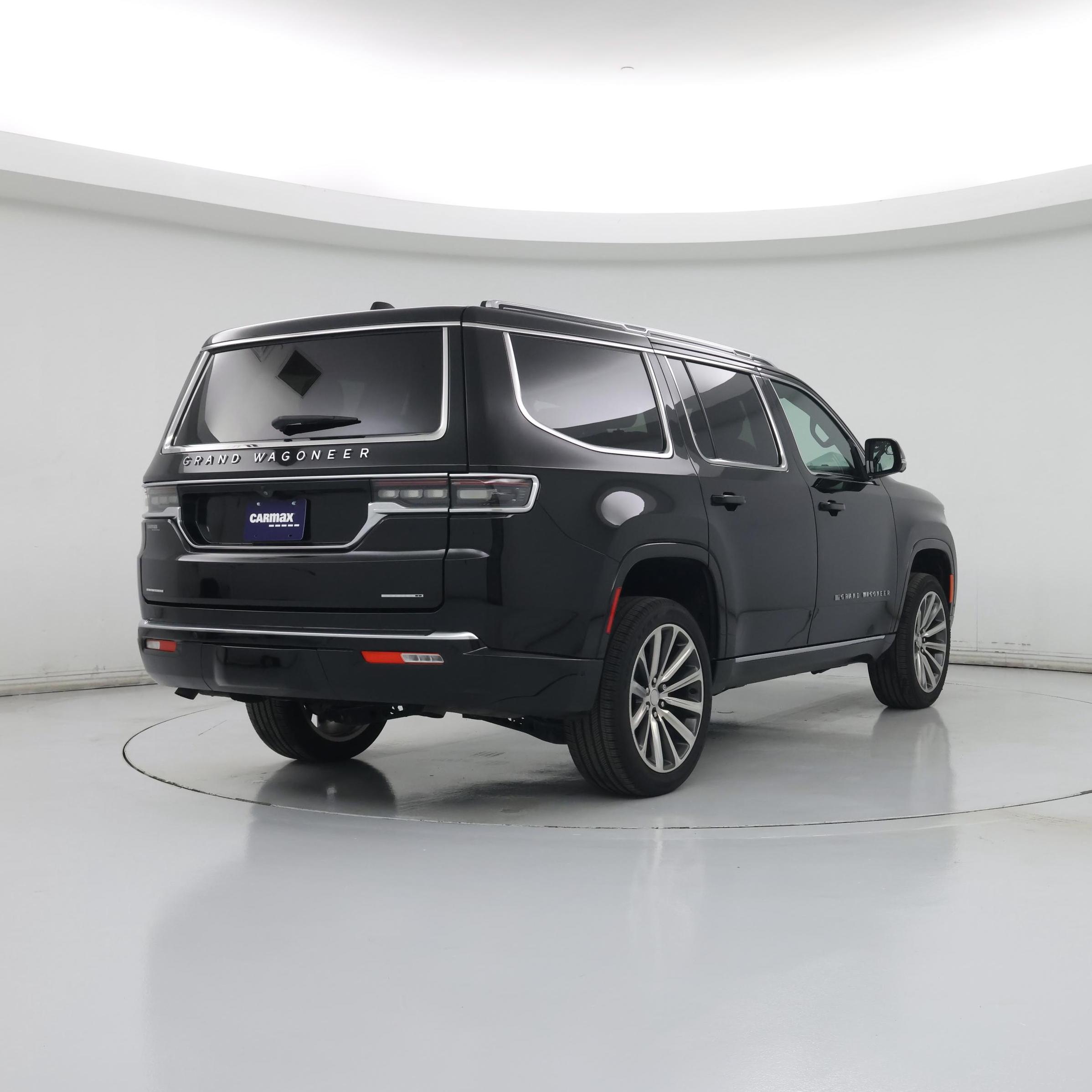 Thumbnail: 2022 Jeep Grand Wagoneer - 8