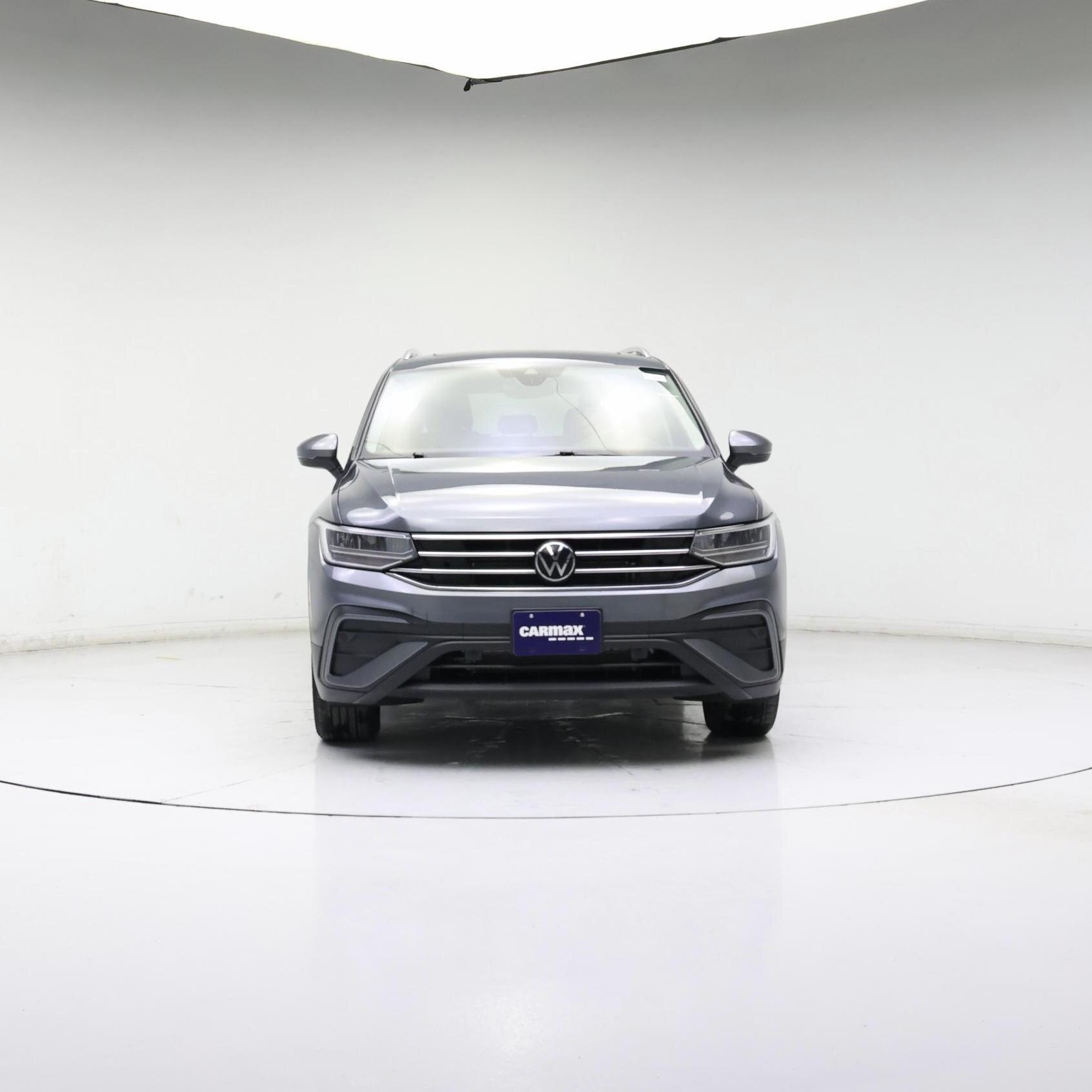 Thumbnail: 2023 Volkswagen Tiguan - 5