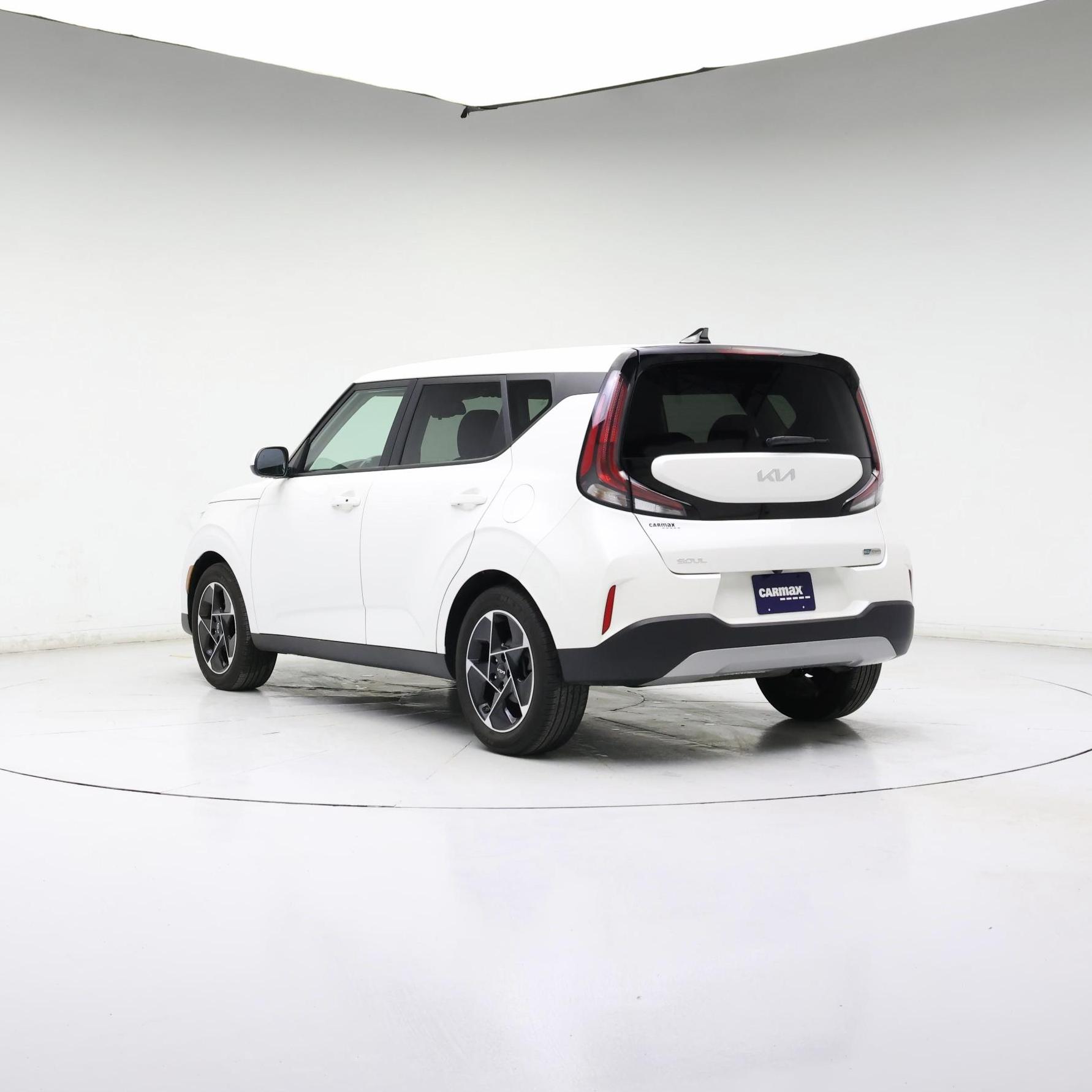 Thumbnail: 2023 Kia Soul - 2